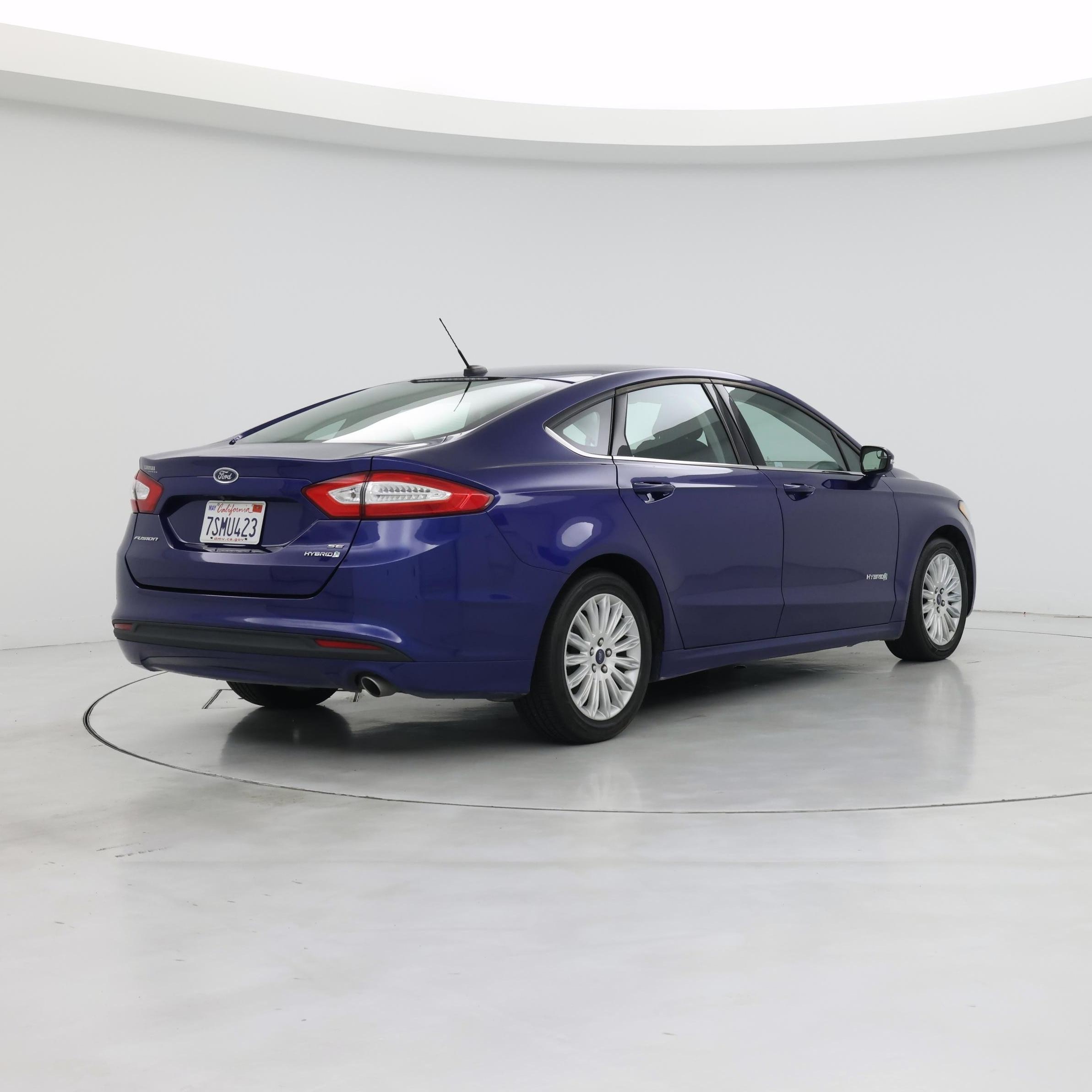 Thumbnail: 2016 Ford Fusion - 8