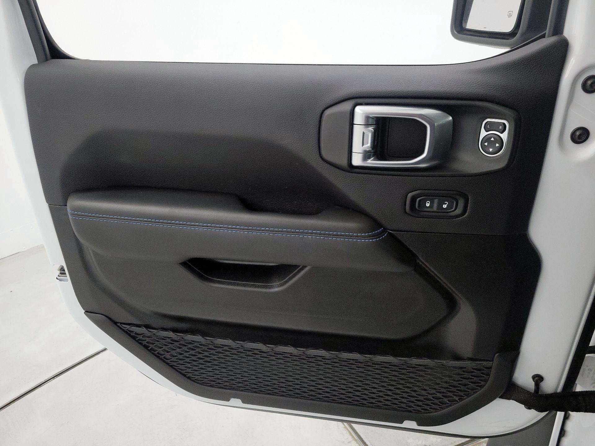 Thumbnail: 2024 Jeep Wrangler - 12