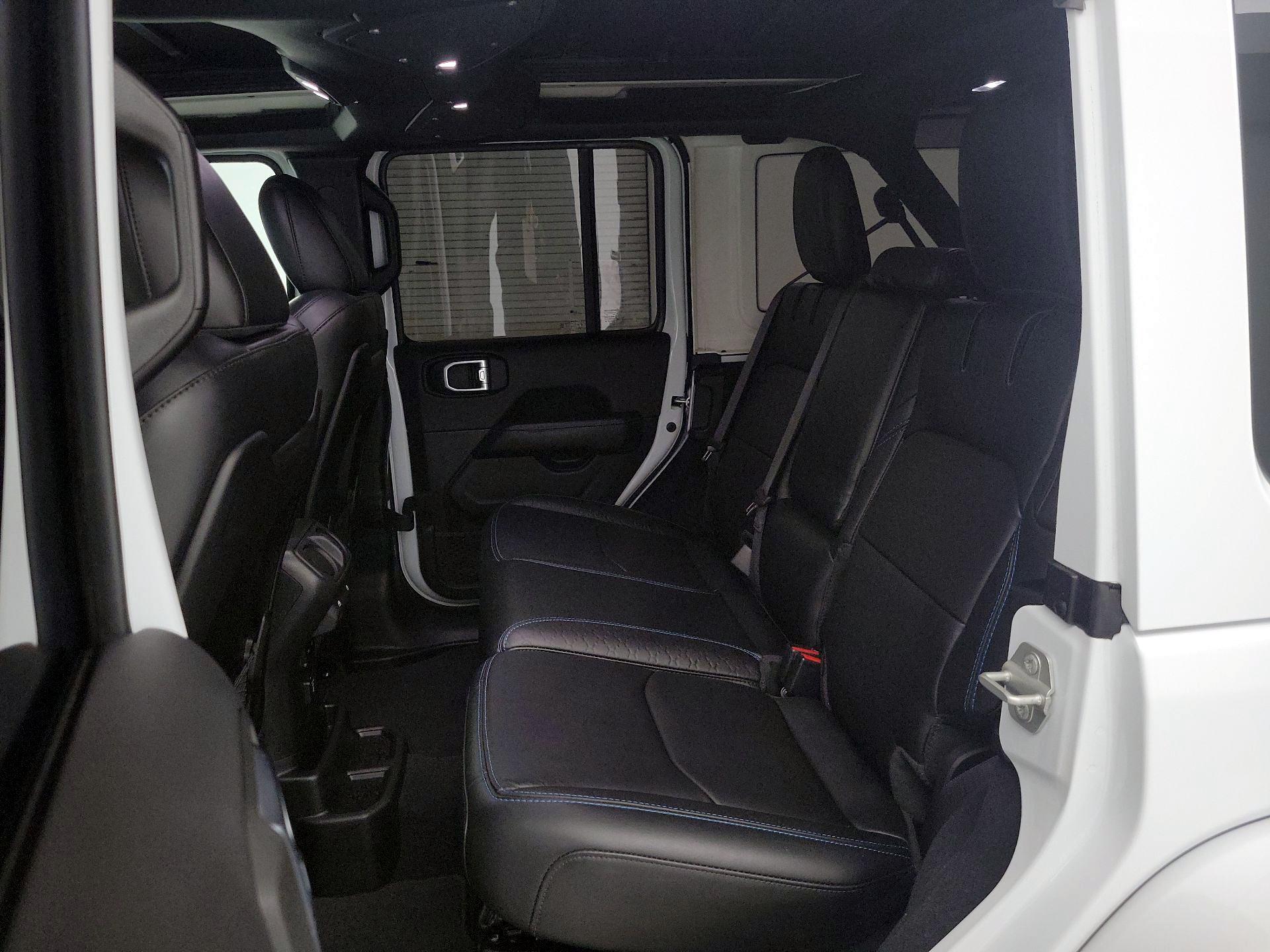 Thumbnail: 2024 Jeep Wrangler - 18