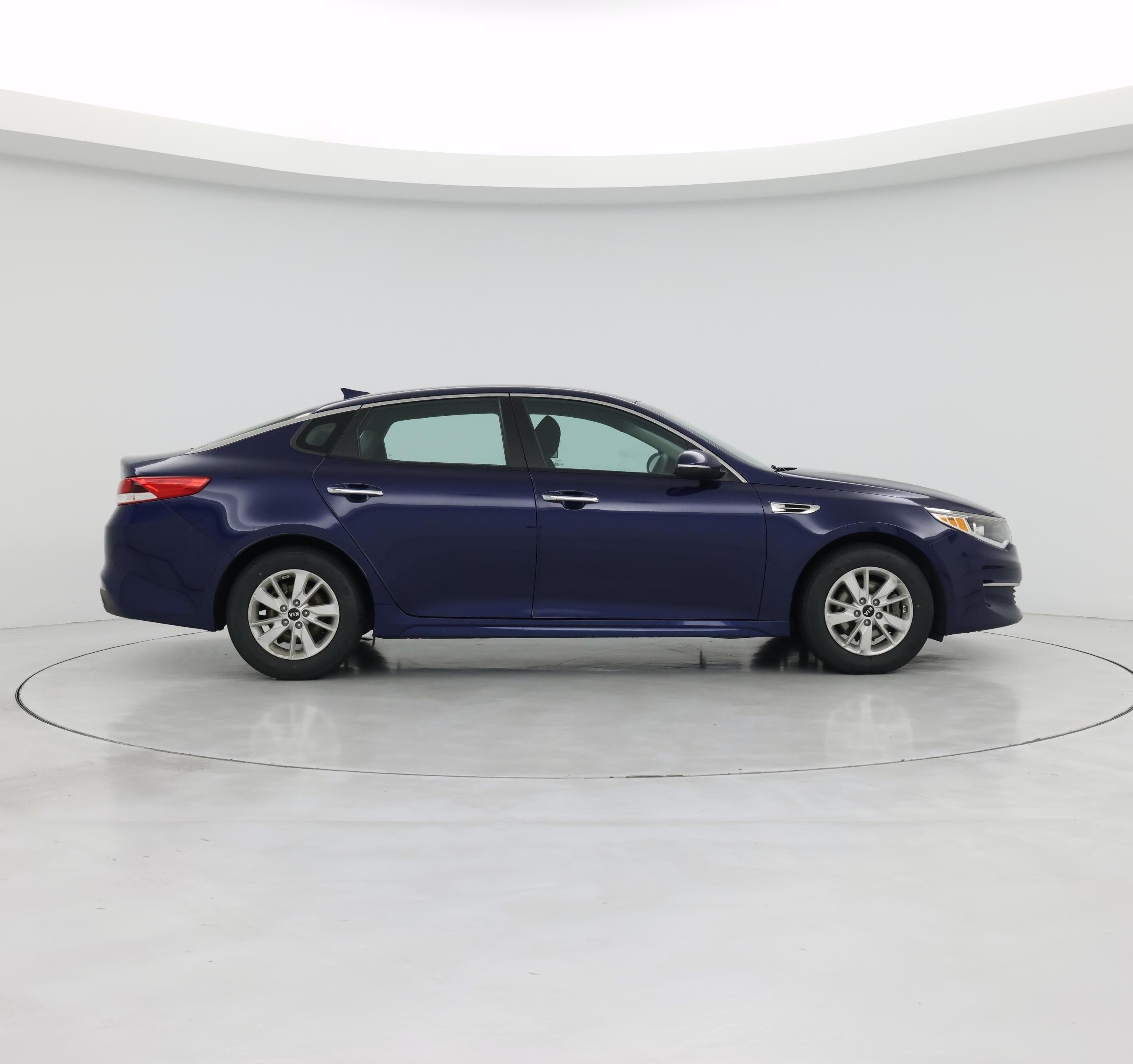 Thumbnail: 2017 Kia Optima - 7