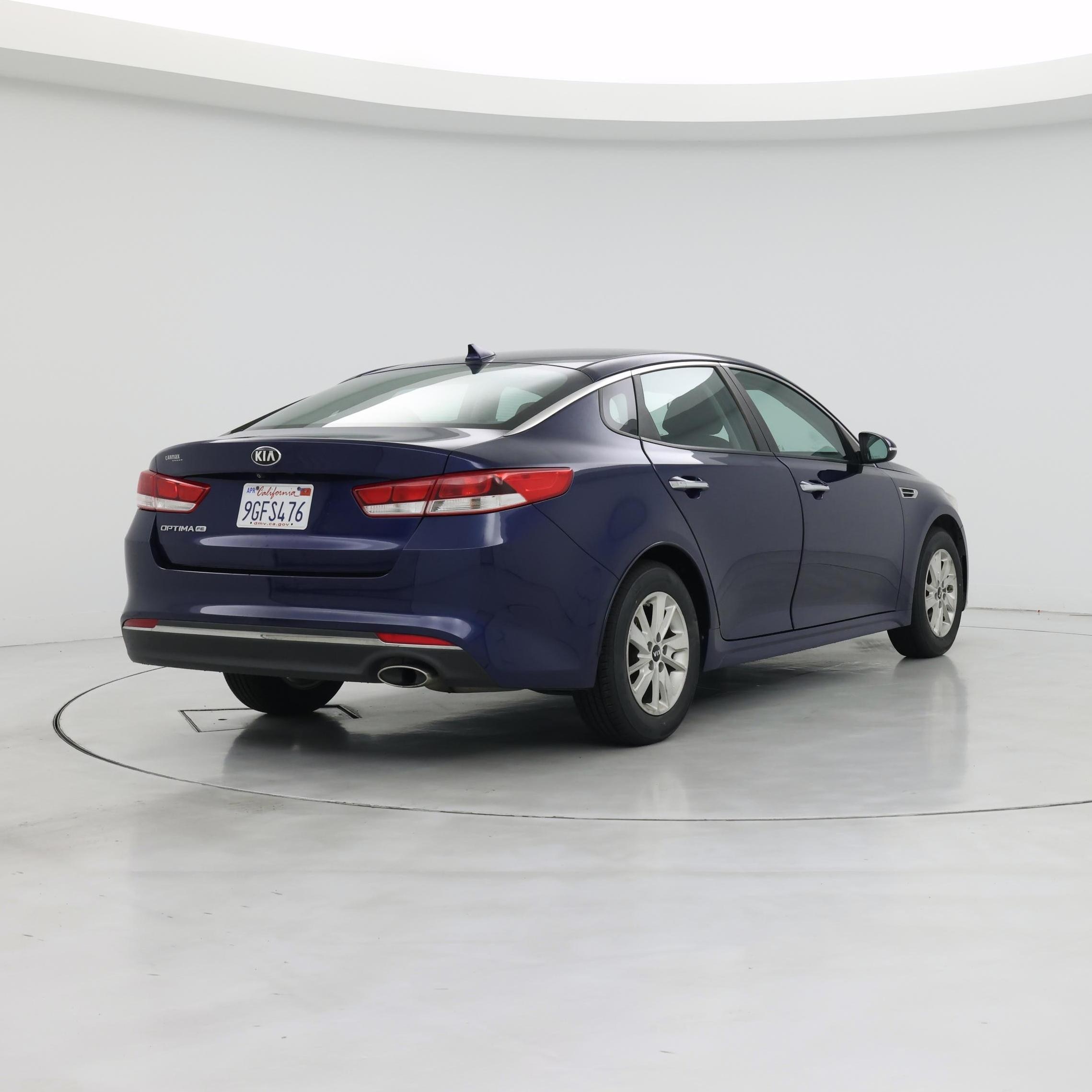 Thumbnail: 2017 Kia Optima - 8