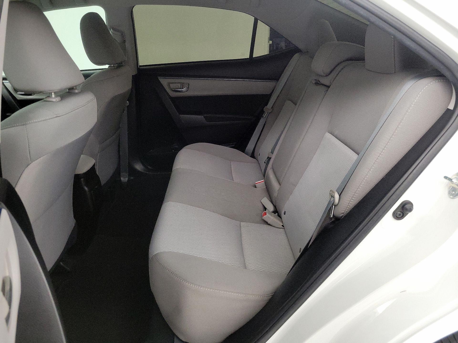 Thumbnail: 2016 Toyota Corolla - 19