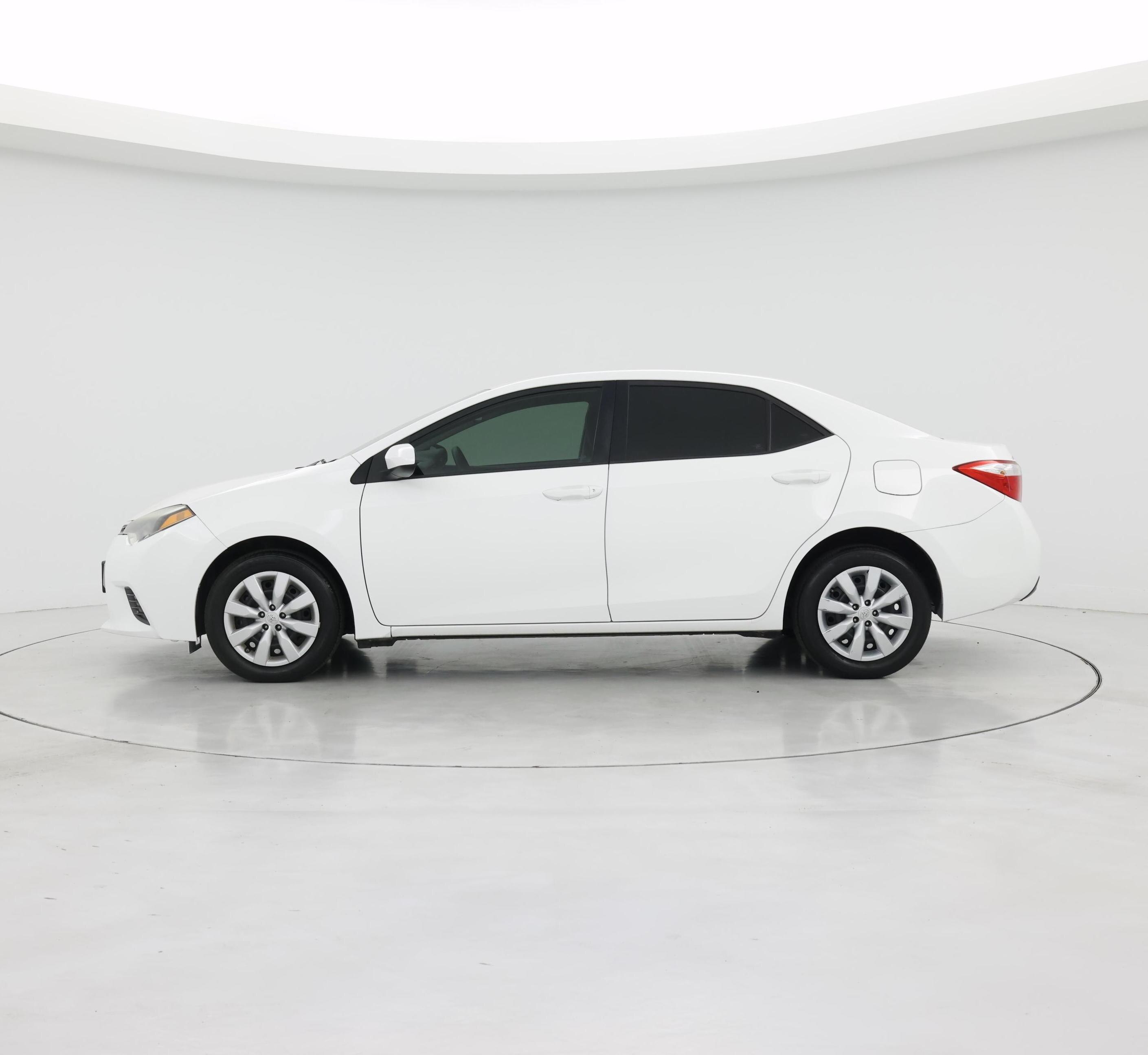 Thumbnail: 2016 Toyota Corolla - 3