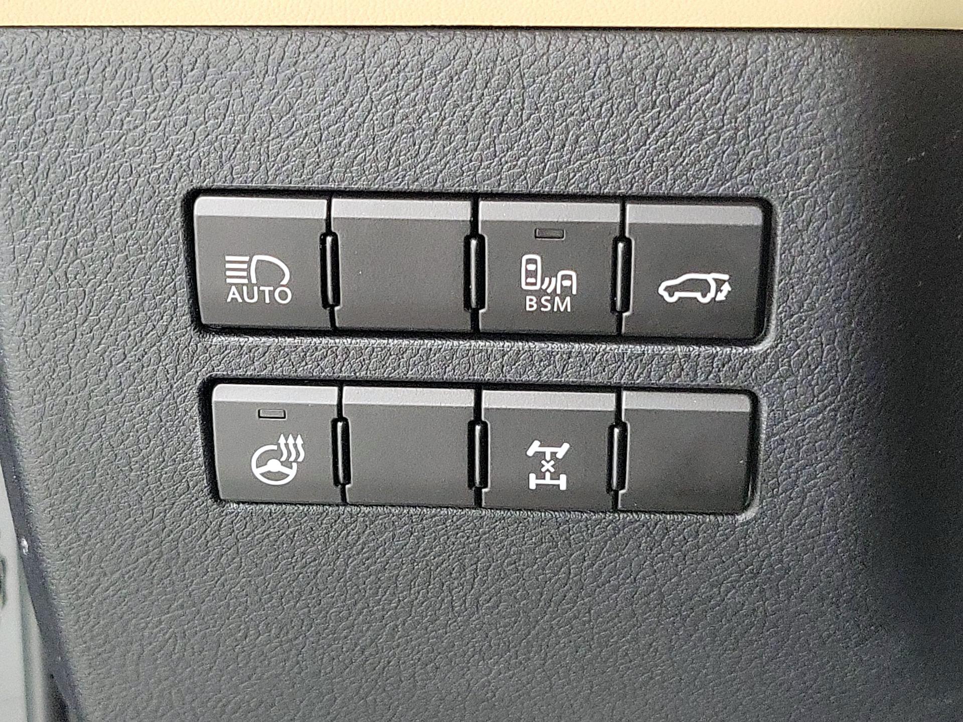 Thumbnail: 2021 Lexus NX - 13