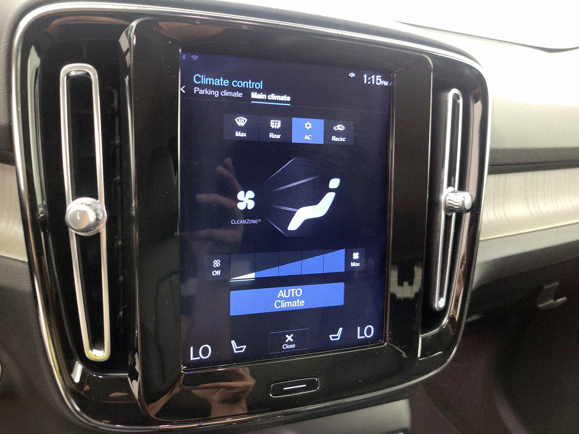 Thumbnail: 2020 Volvo XC40 - 15