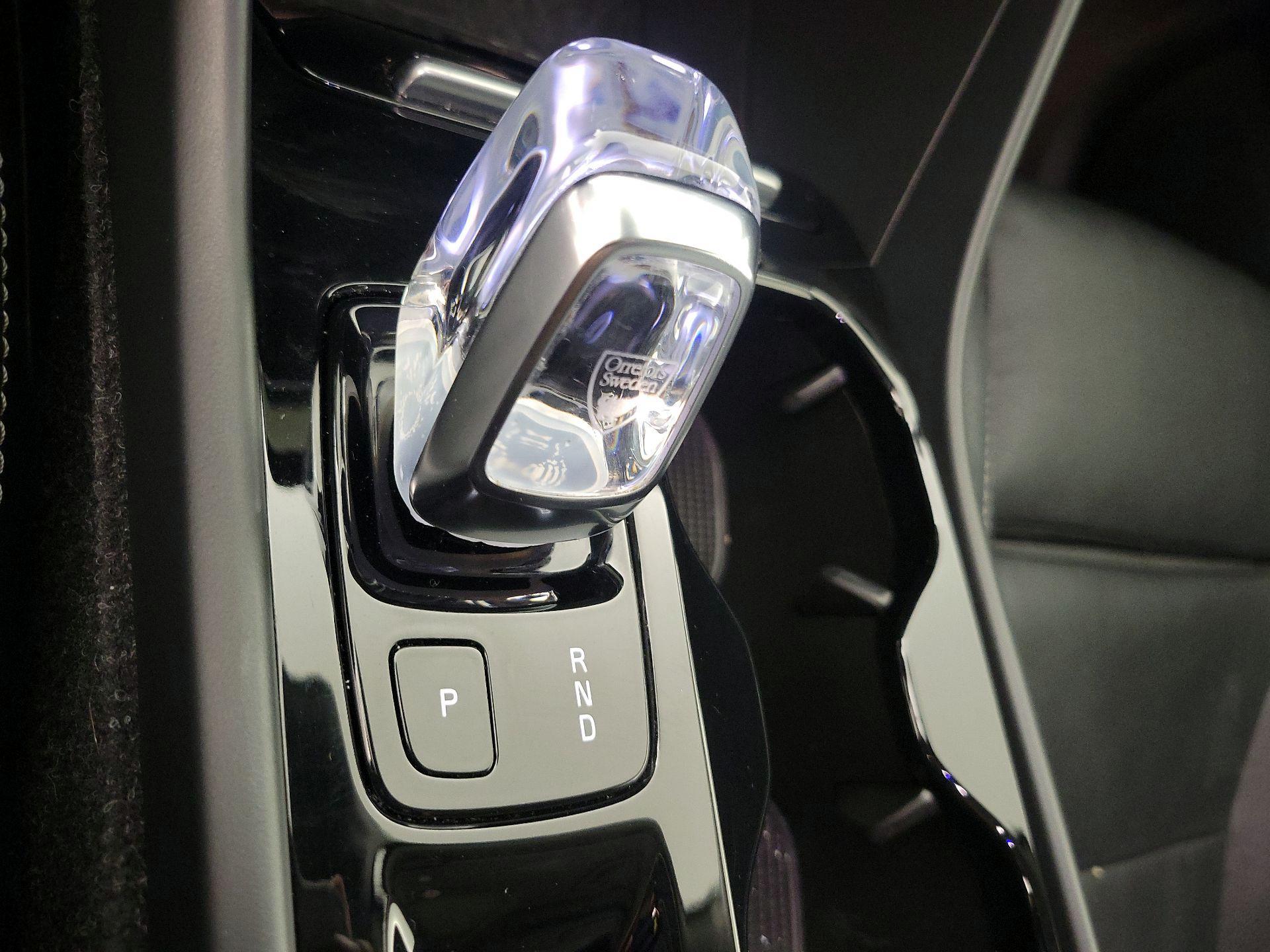 Thumbnail: 2020 Volvo XC40 - 16