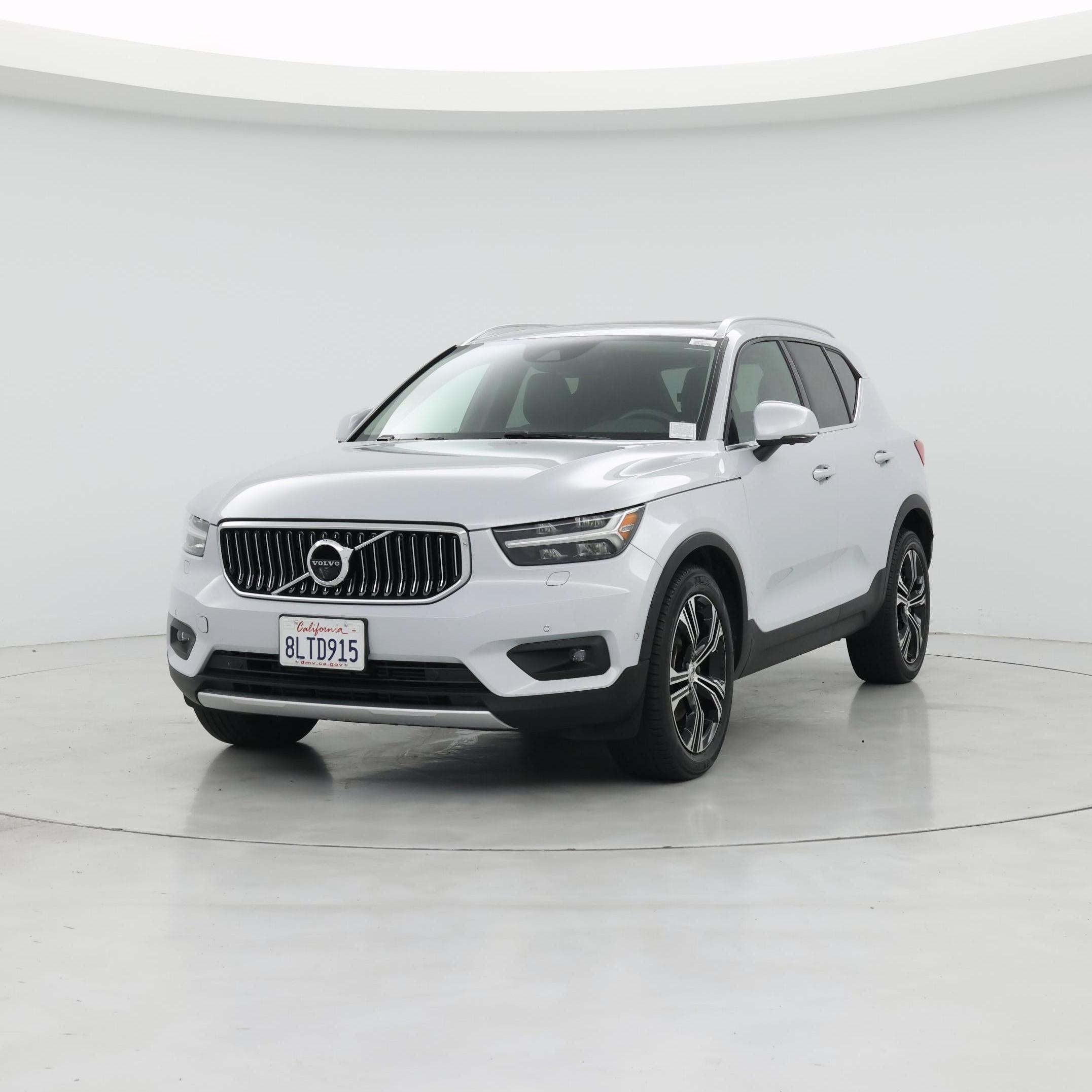 Thumbnail: 2020 Volvo XC40 - 4