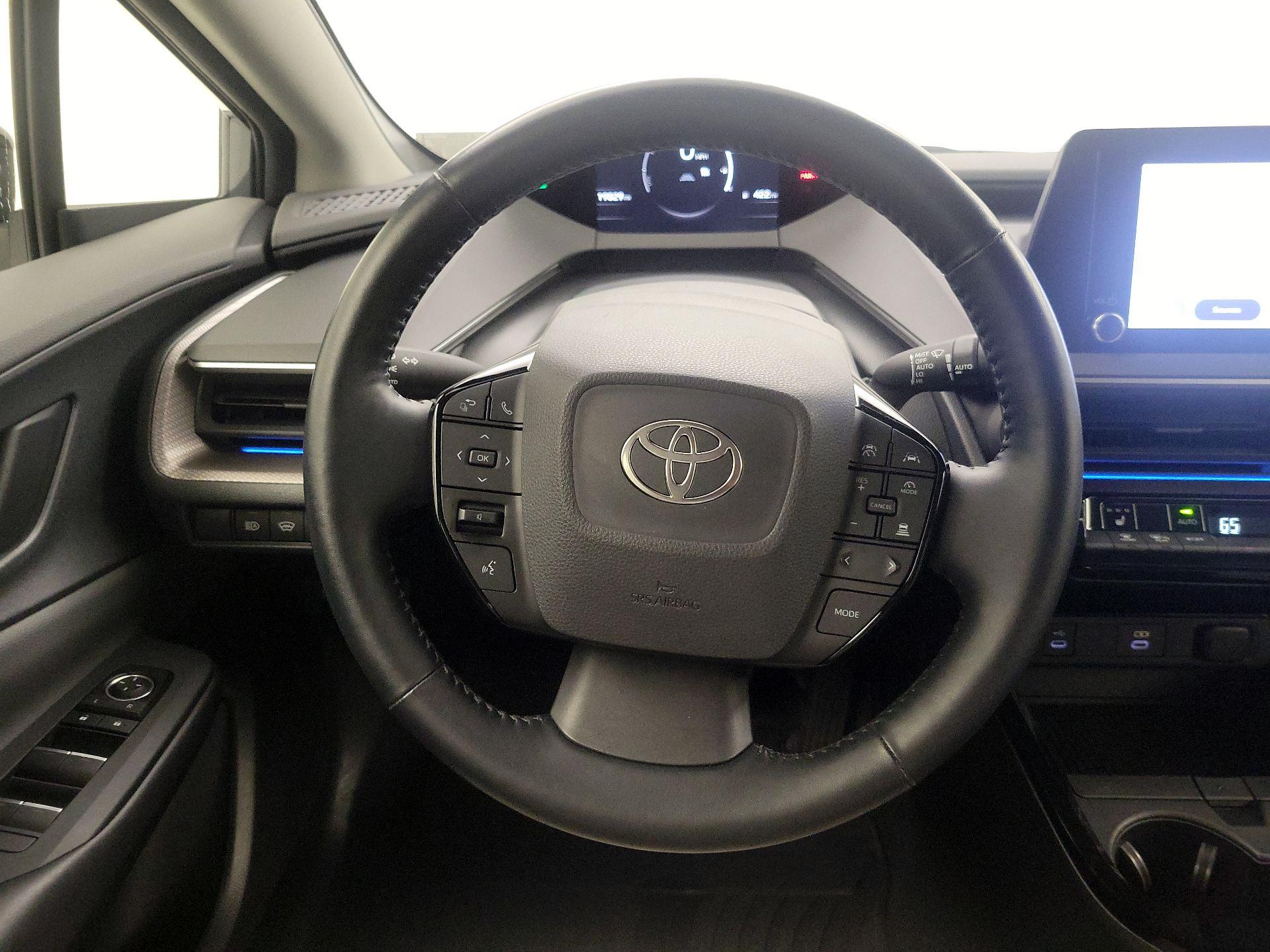 Thumbnail: 2023 Toyota Prius - 10