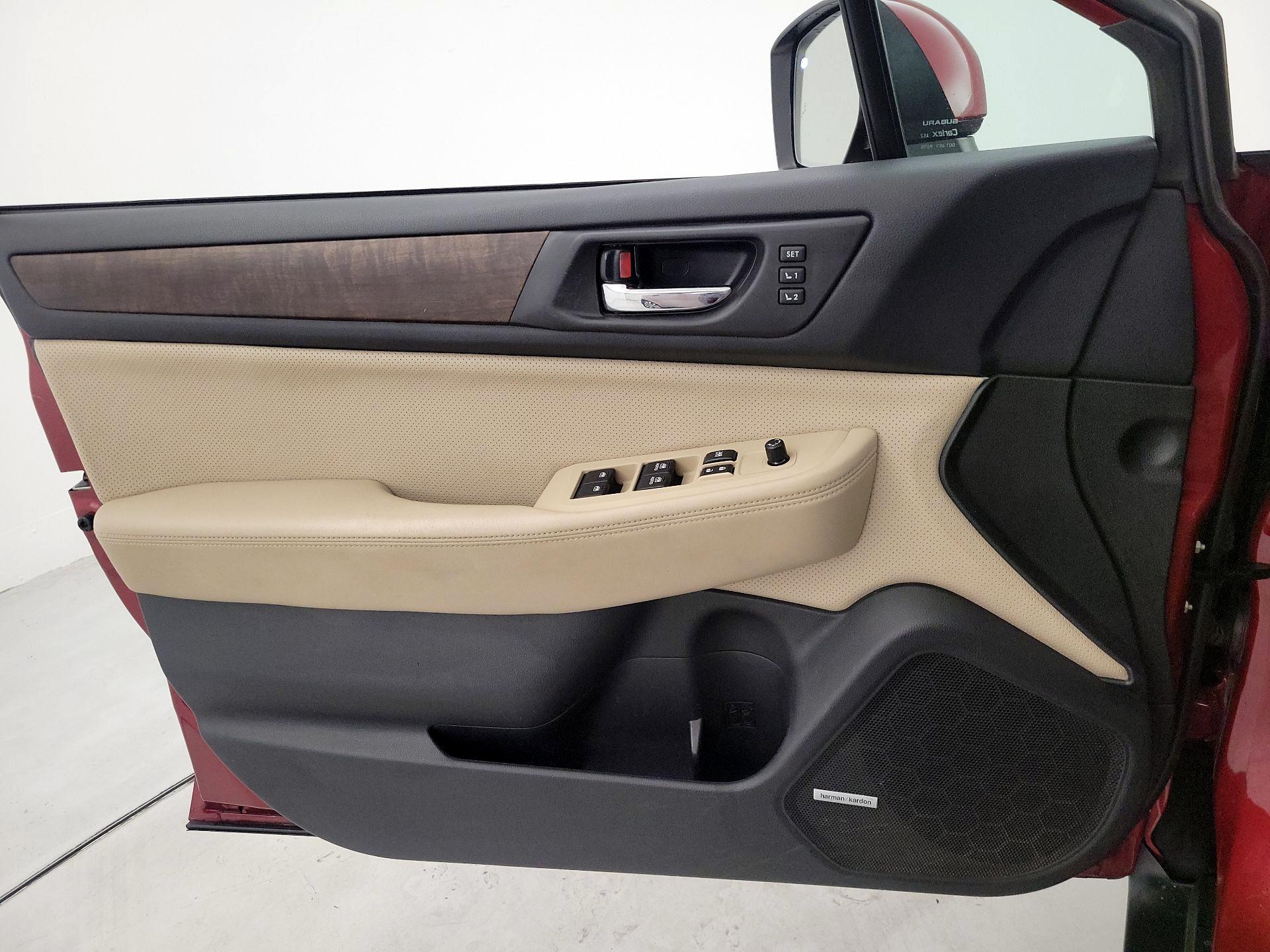 Thumbnail: 2015 Subaru Outback - 12