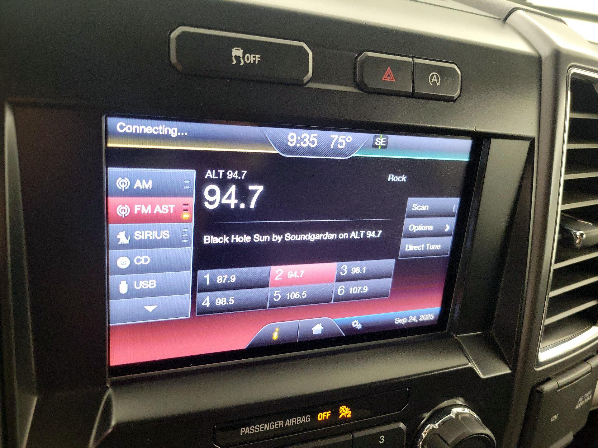 Thumbnail: 2015 Ford F-150 - 15