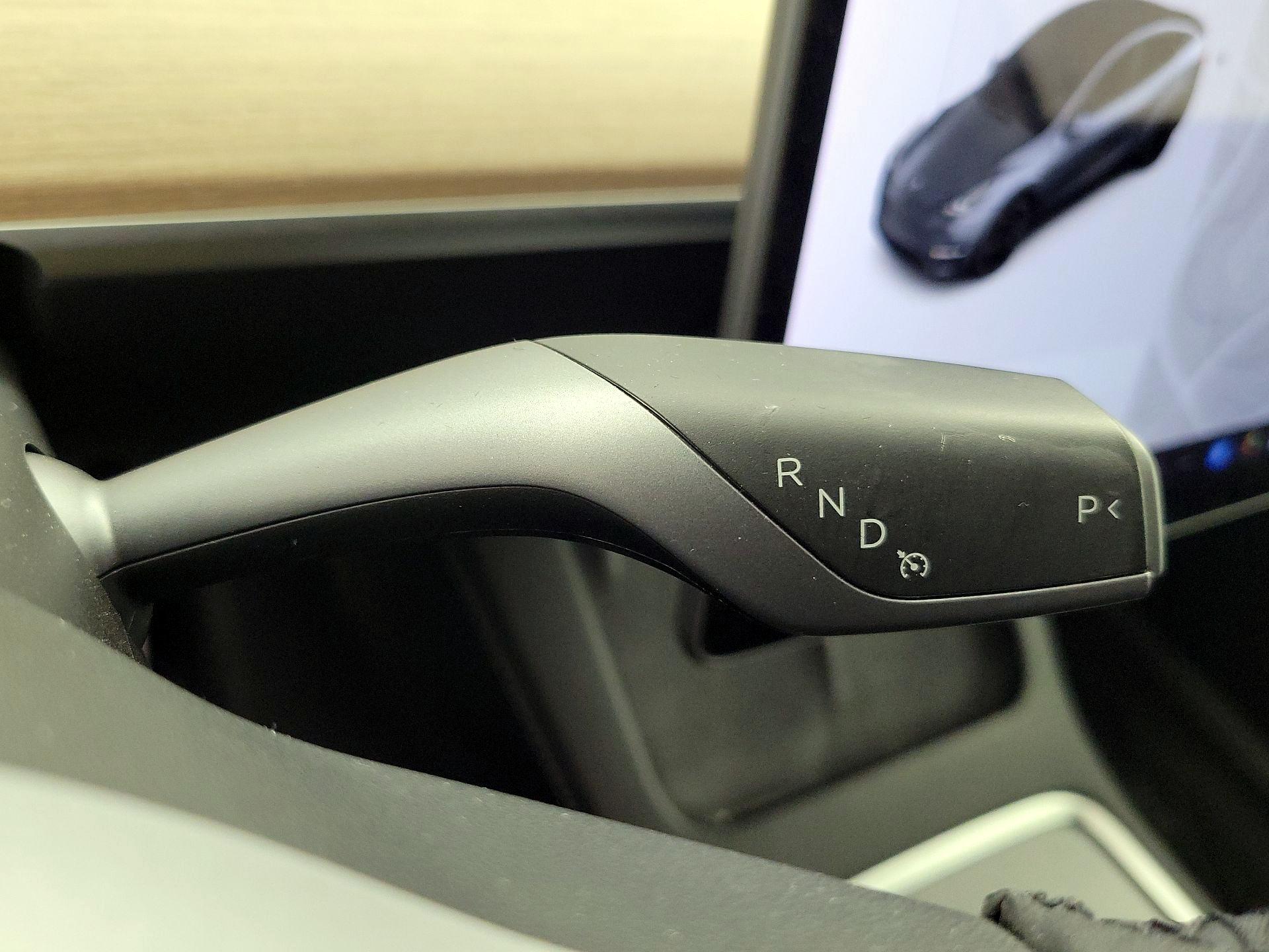 Thumbnail: 2022 Tesla Model Y - 16