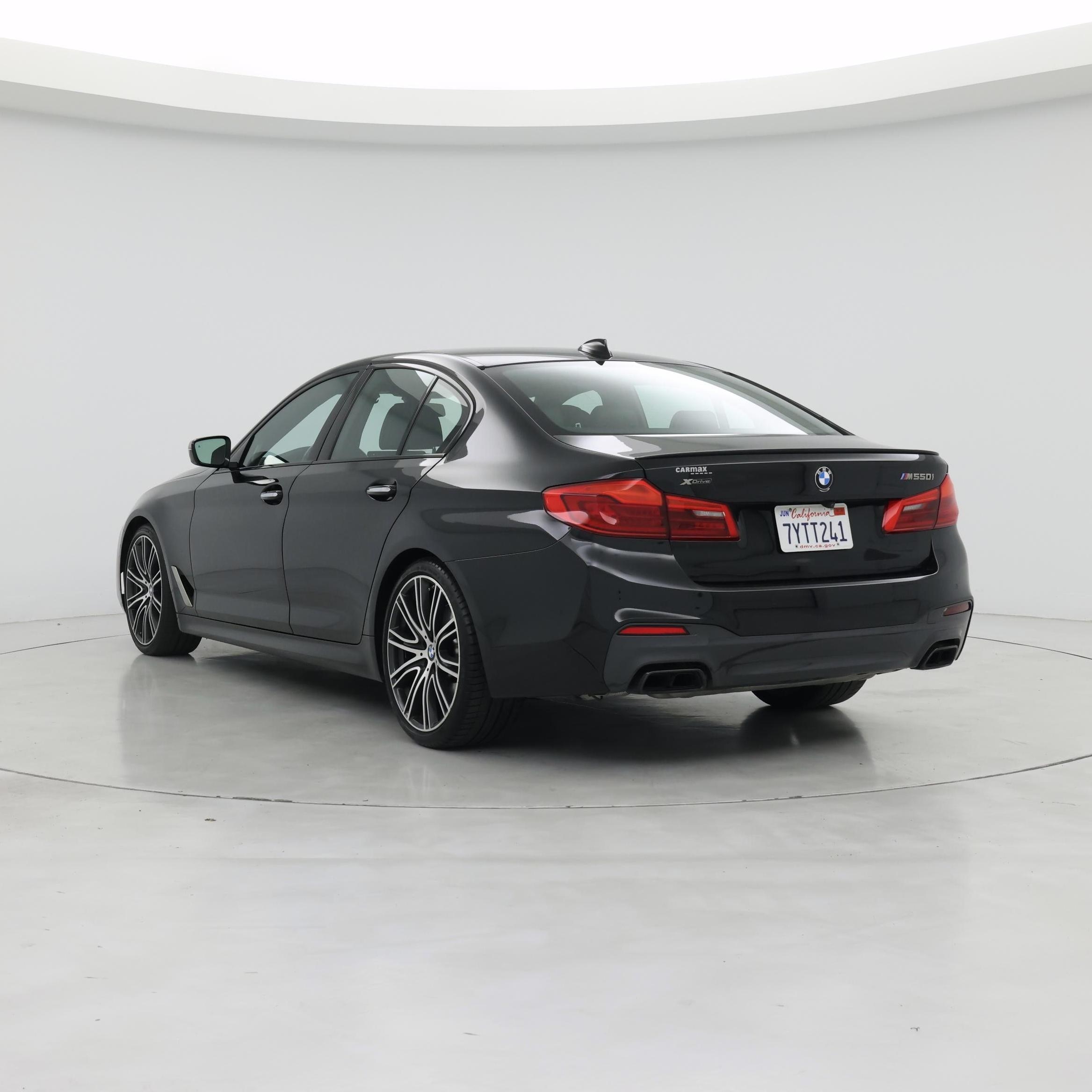 Thumbnail: 2018 BMW 5 Series - 2