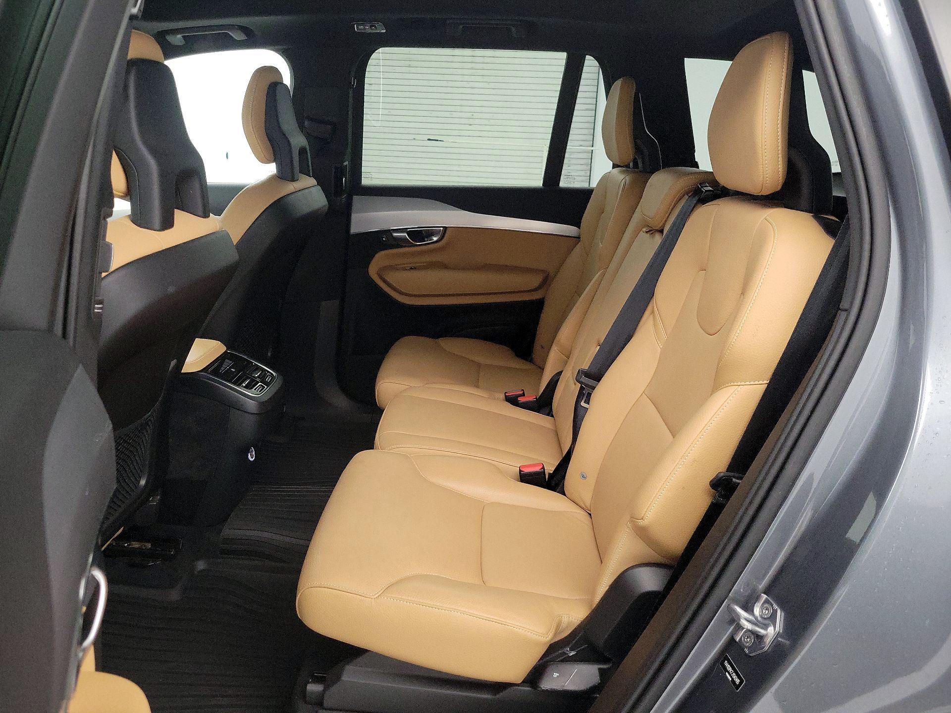 Thumbnail: 2018 Volvo XC90 - 17