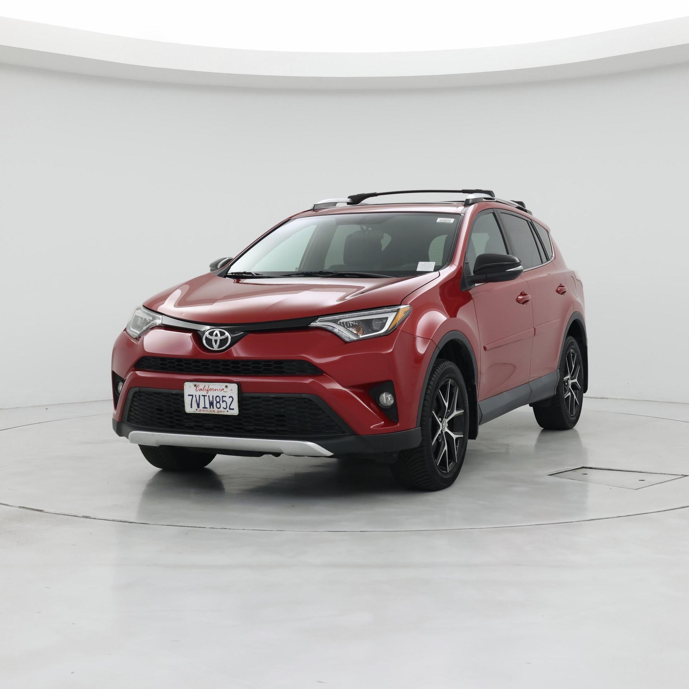 Thumbnail: 2016 Toyota RAV4 - 4