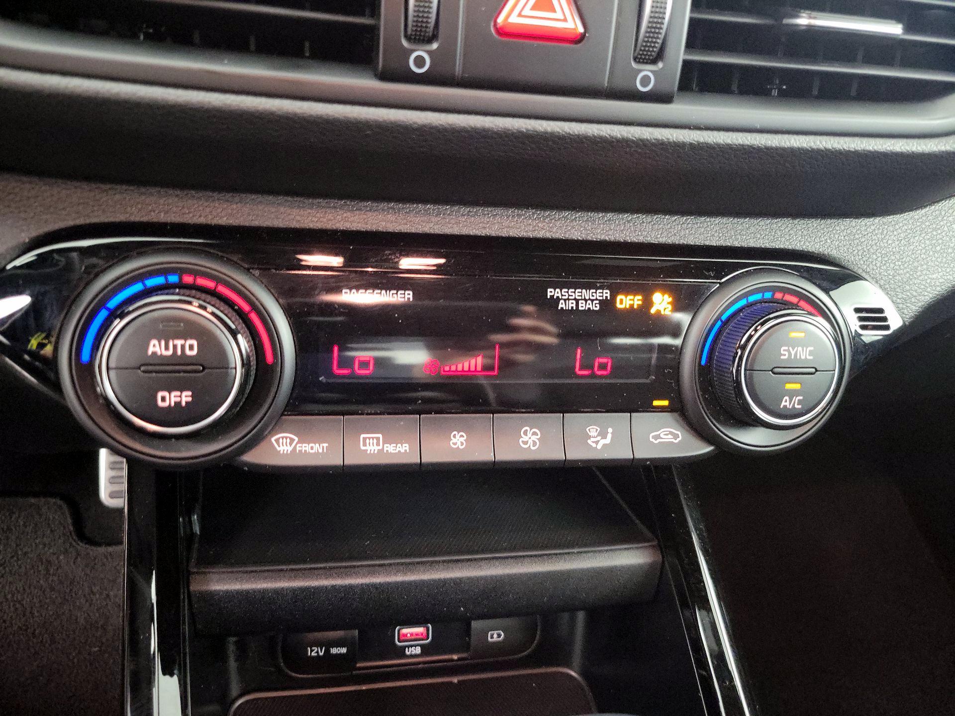 Thumbnail: 2024 Kia Forte - 16