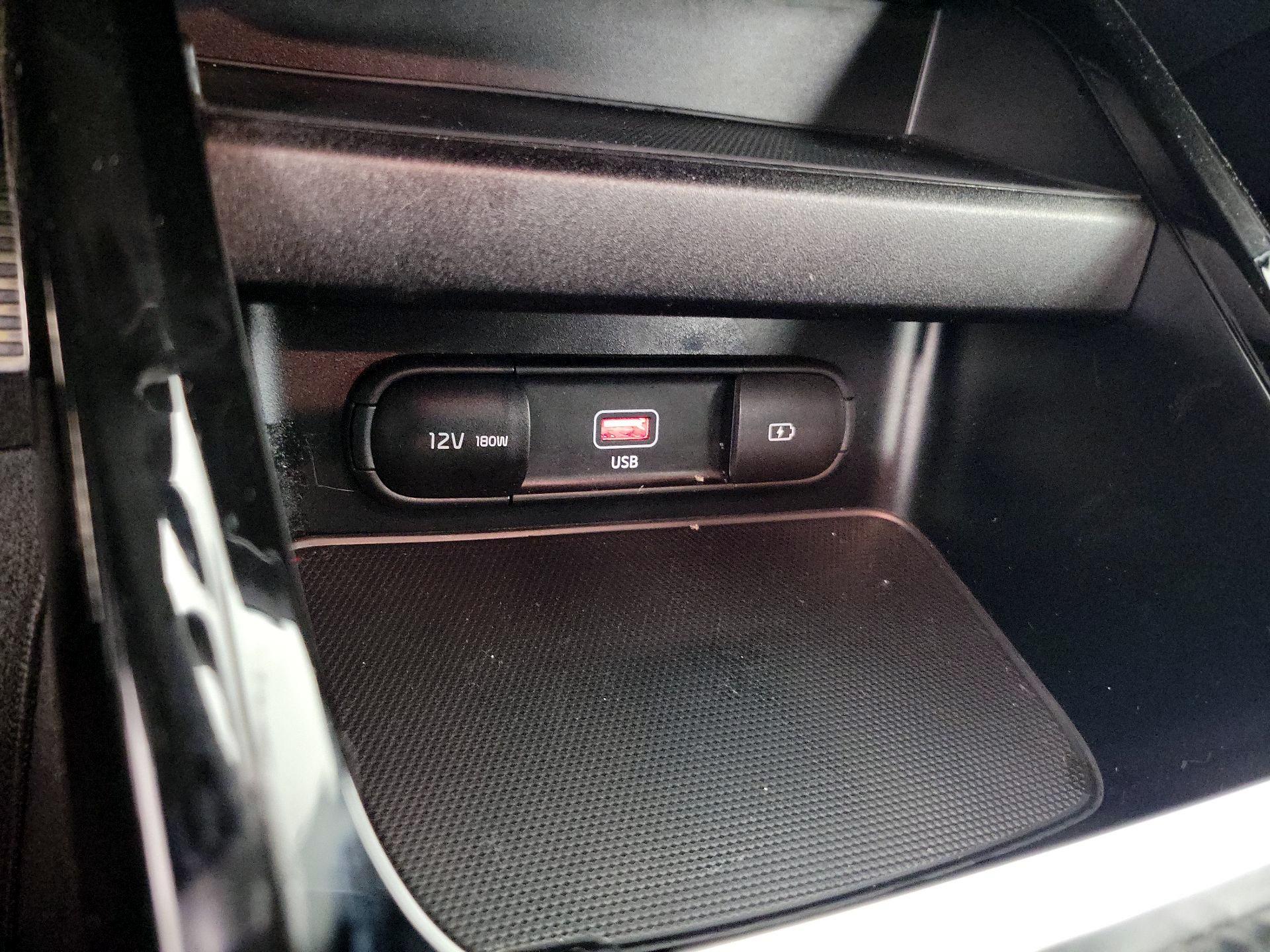 Thumbnail: 2024 Kia Forte - 18