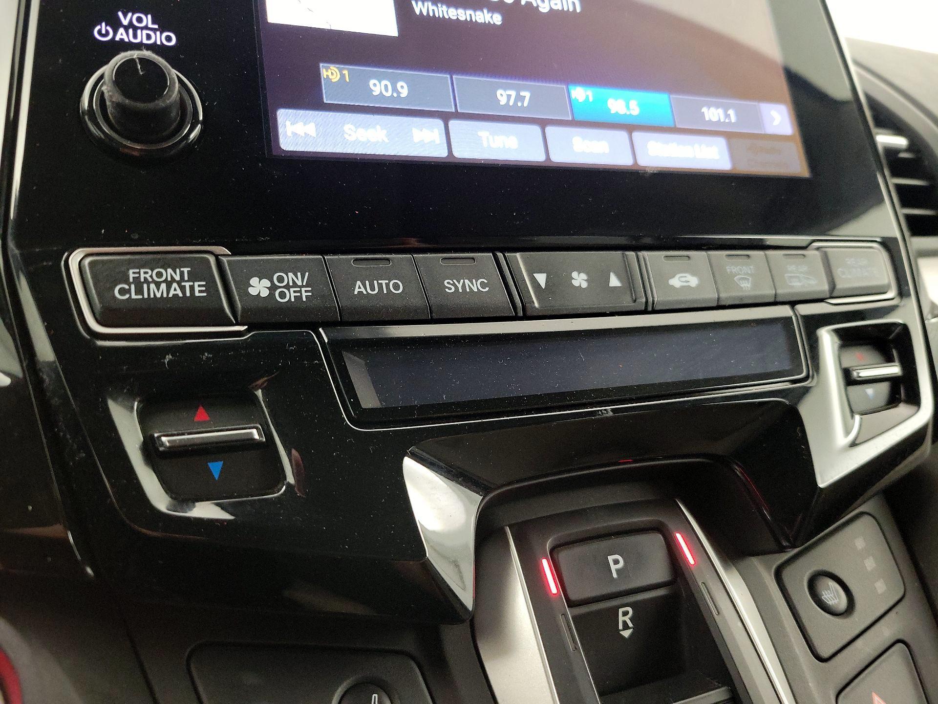 Thumbnail: 2021 Honda Odyssey - 16