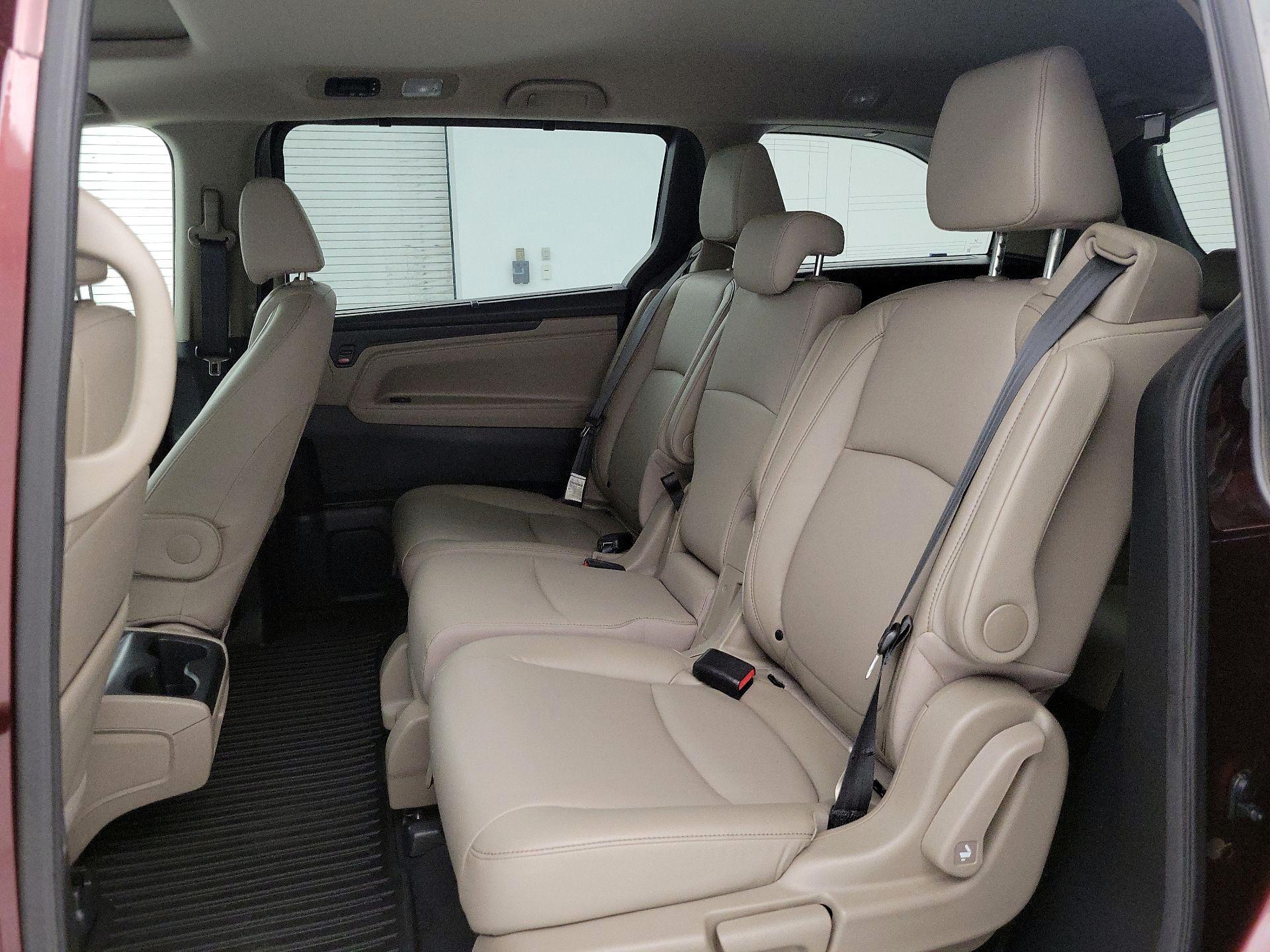 Thumbnail: 2021 Honda Odyssey - 19