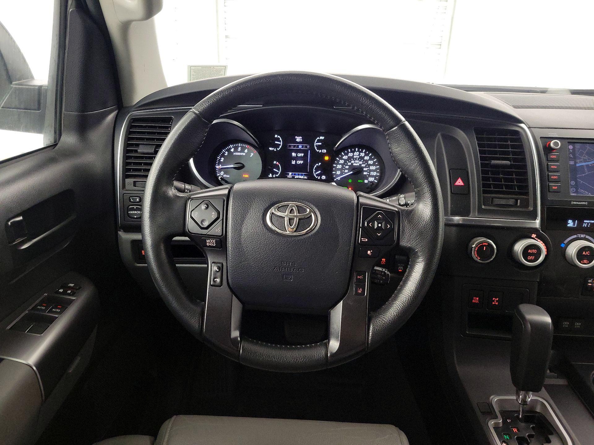 Thumbnail: 2020 Toyota Sequoia - 10