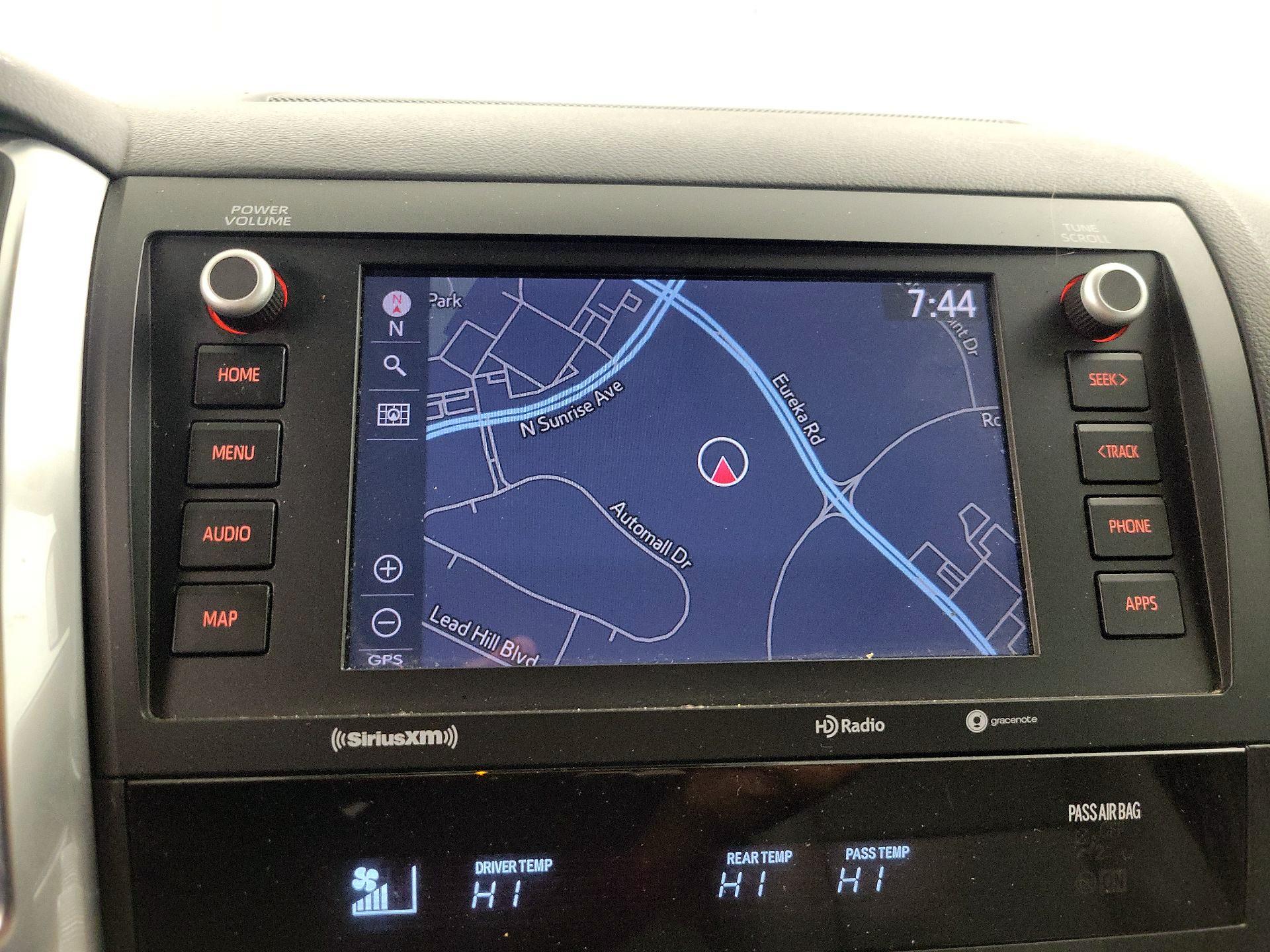 Thumbnail: 2020 Toyota Sequoia - 14