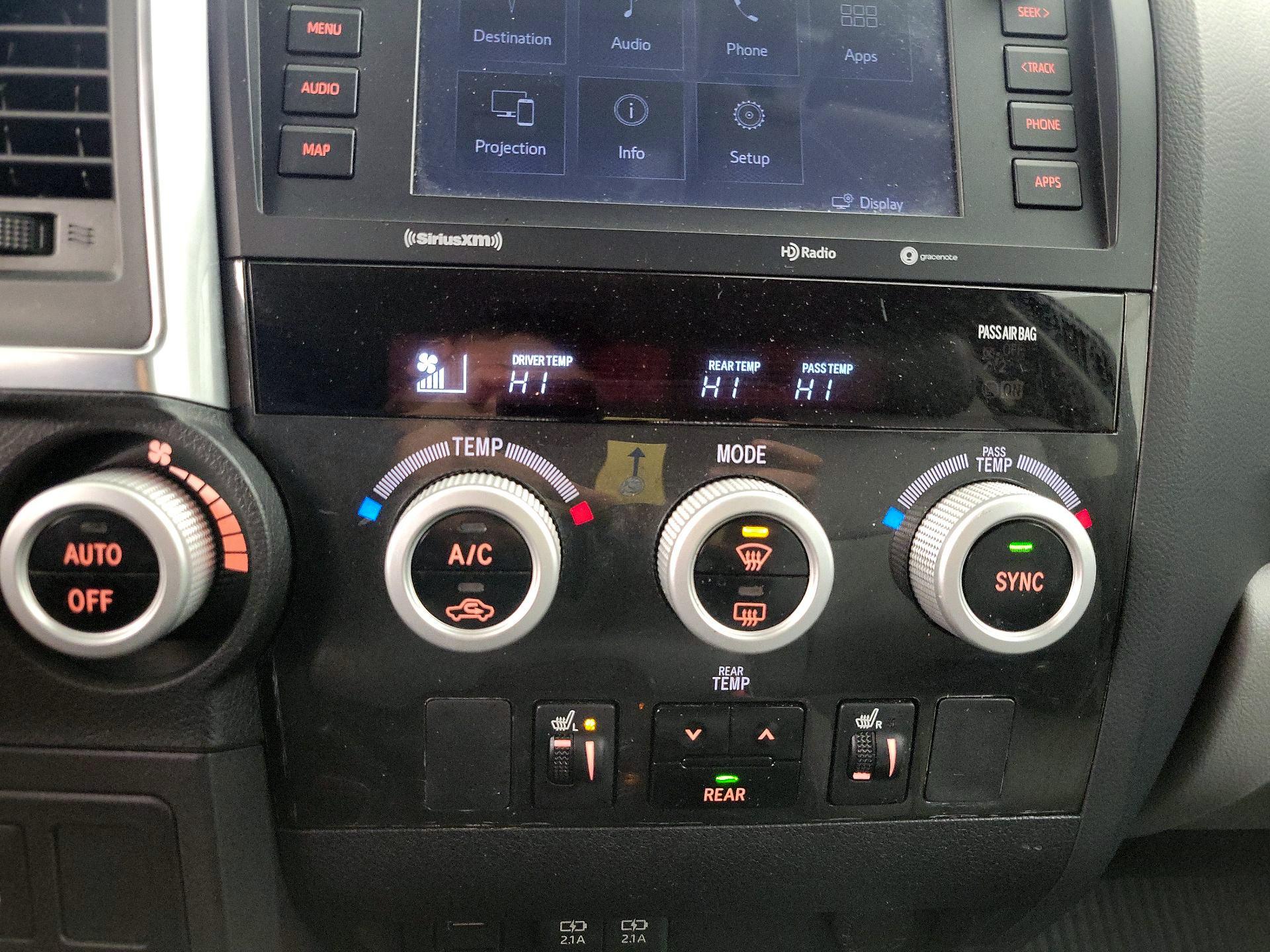 Thumbnail: 2020 Toyota Sequoia - 17