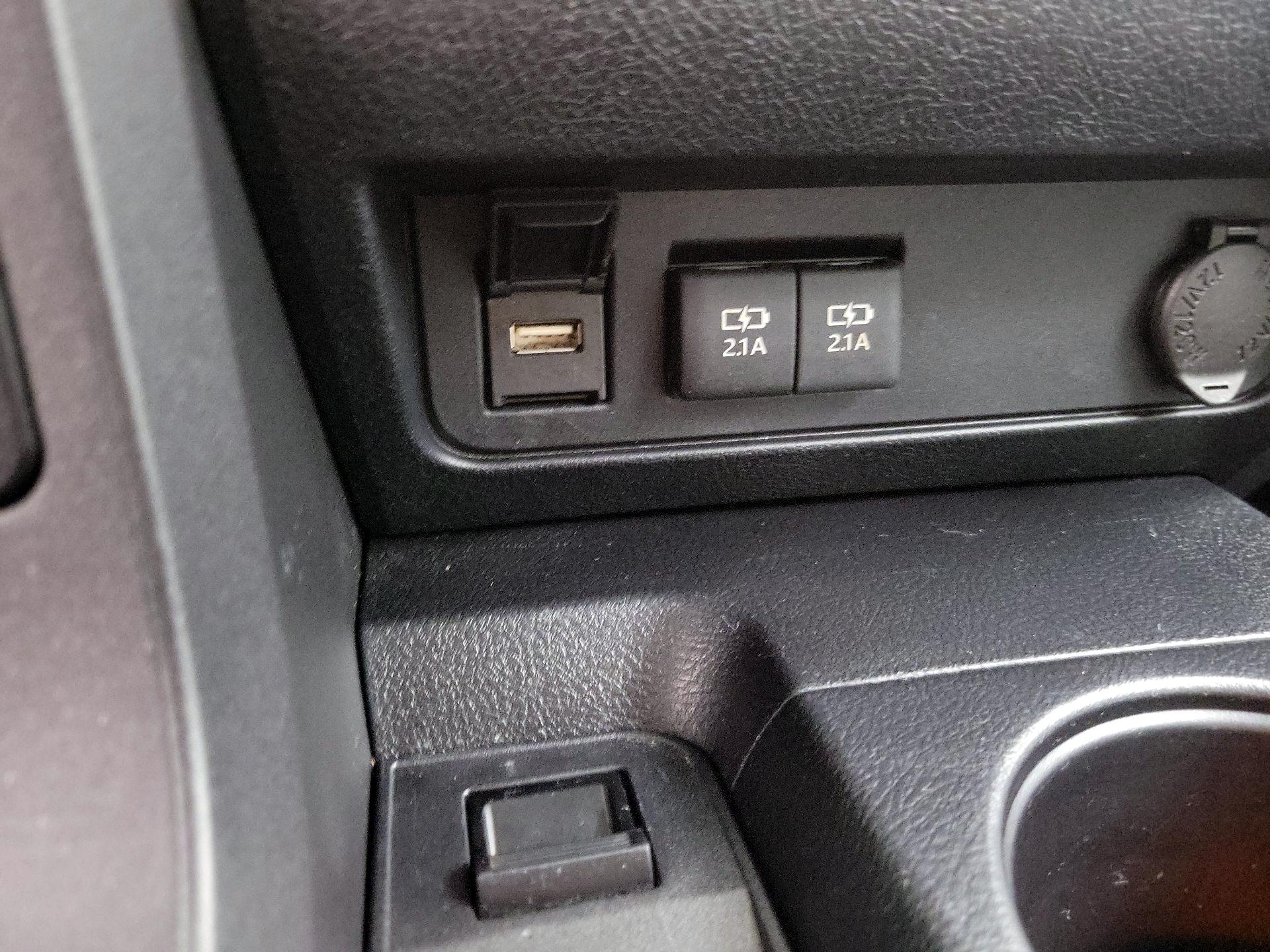 Thumbnail: 2020 Toyota Sequoia - 19