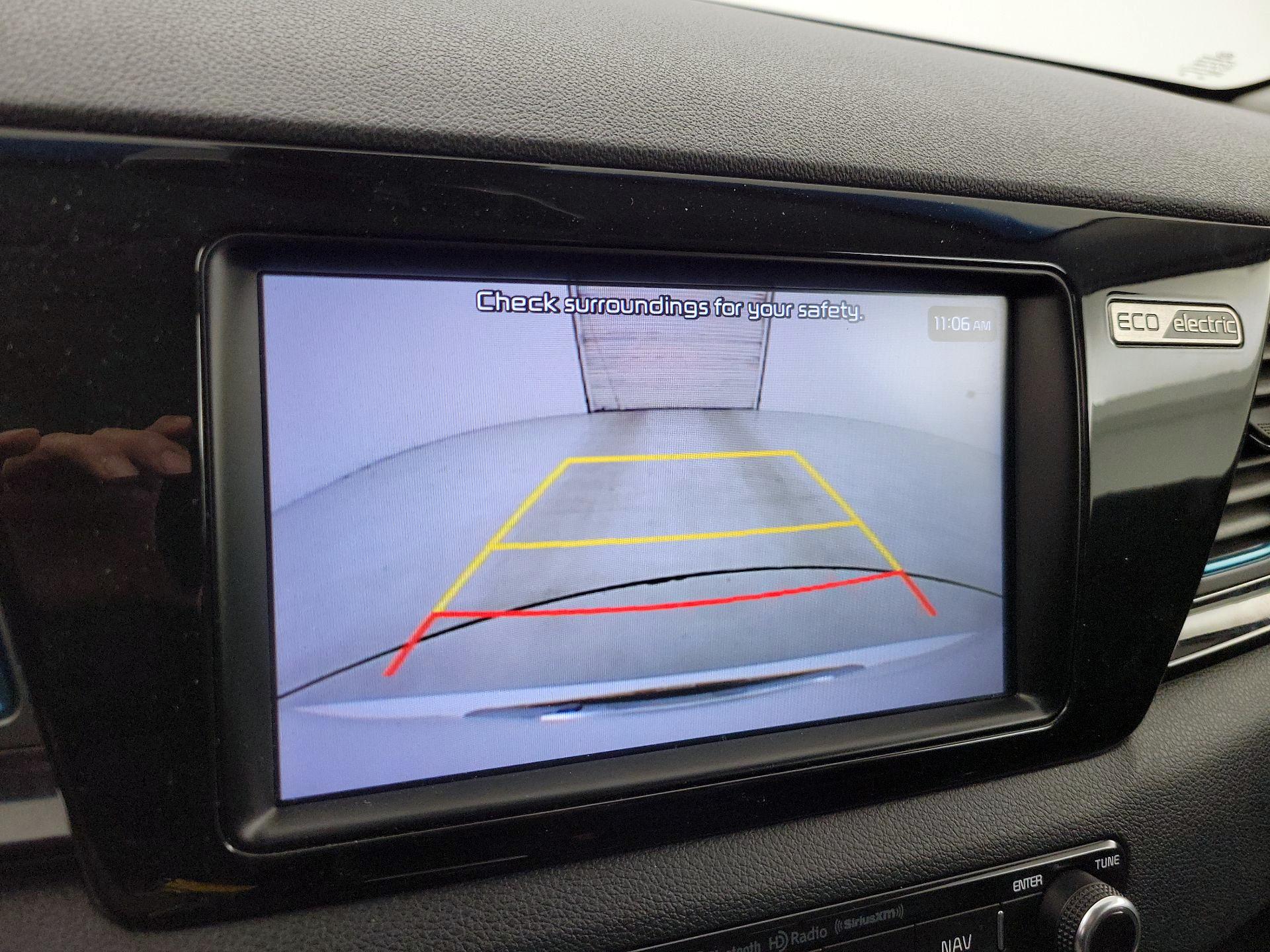 Thumbnail: 2019 Kia Niro - 15