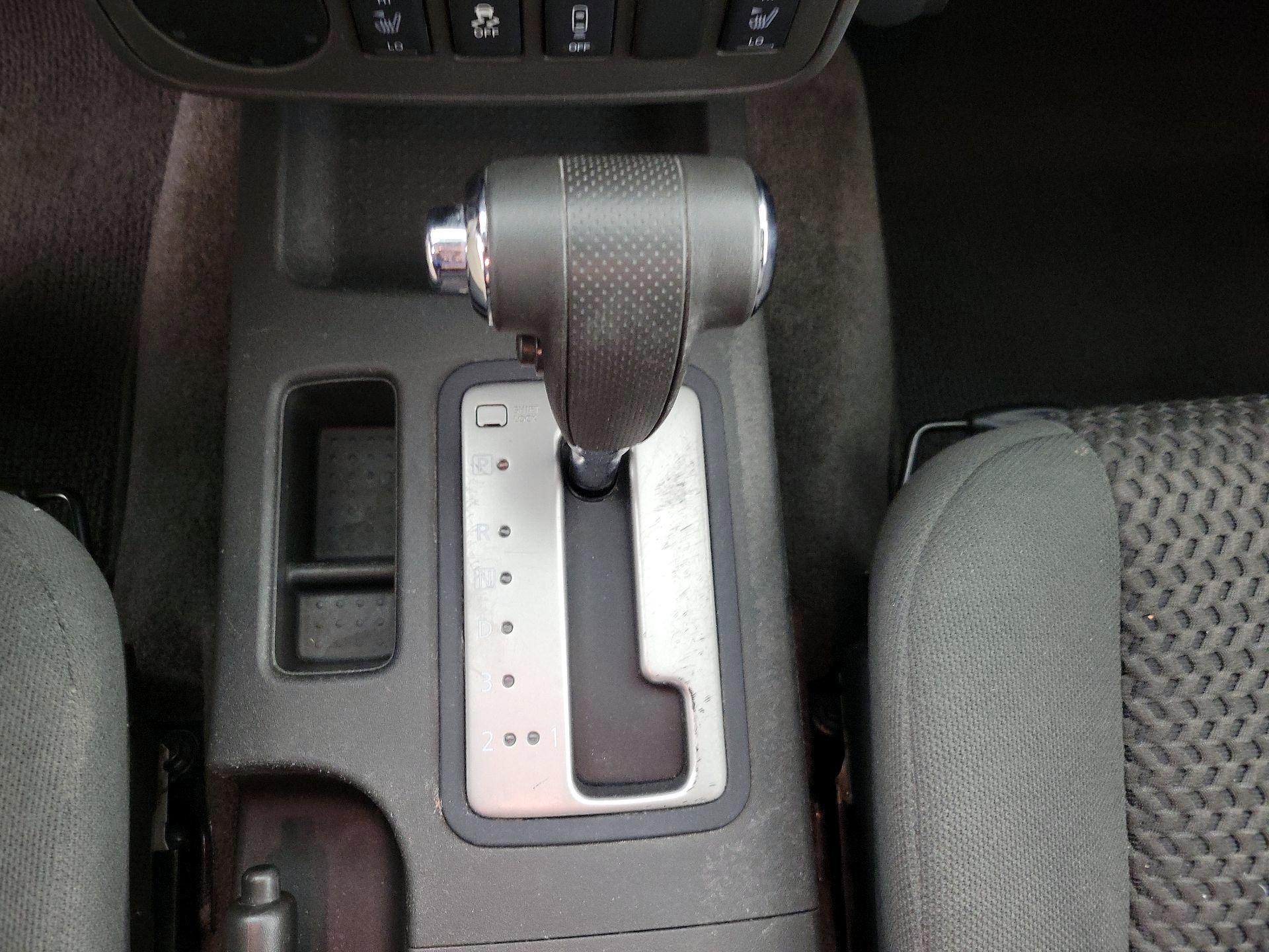 Thumbnail: 2014 Nissan Frontier - 16