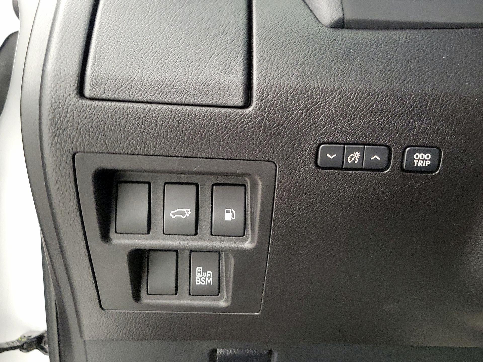 Thumbnail: 2015 Lexus RX - 13