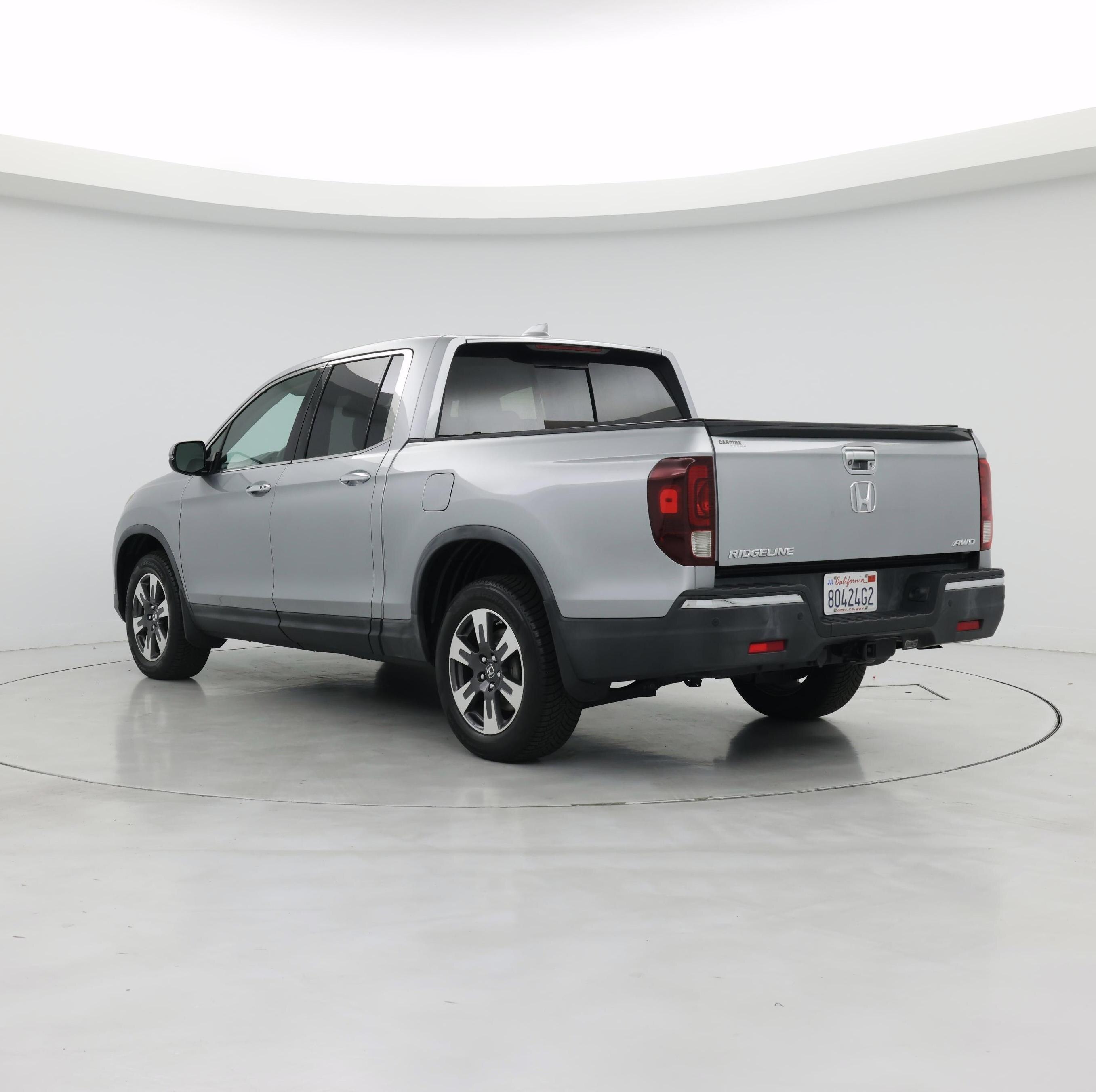 Thumbnail: 2017 Honda Ridgeline - 2