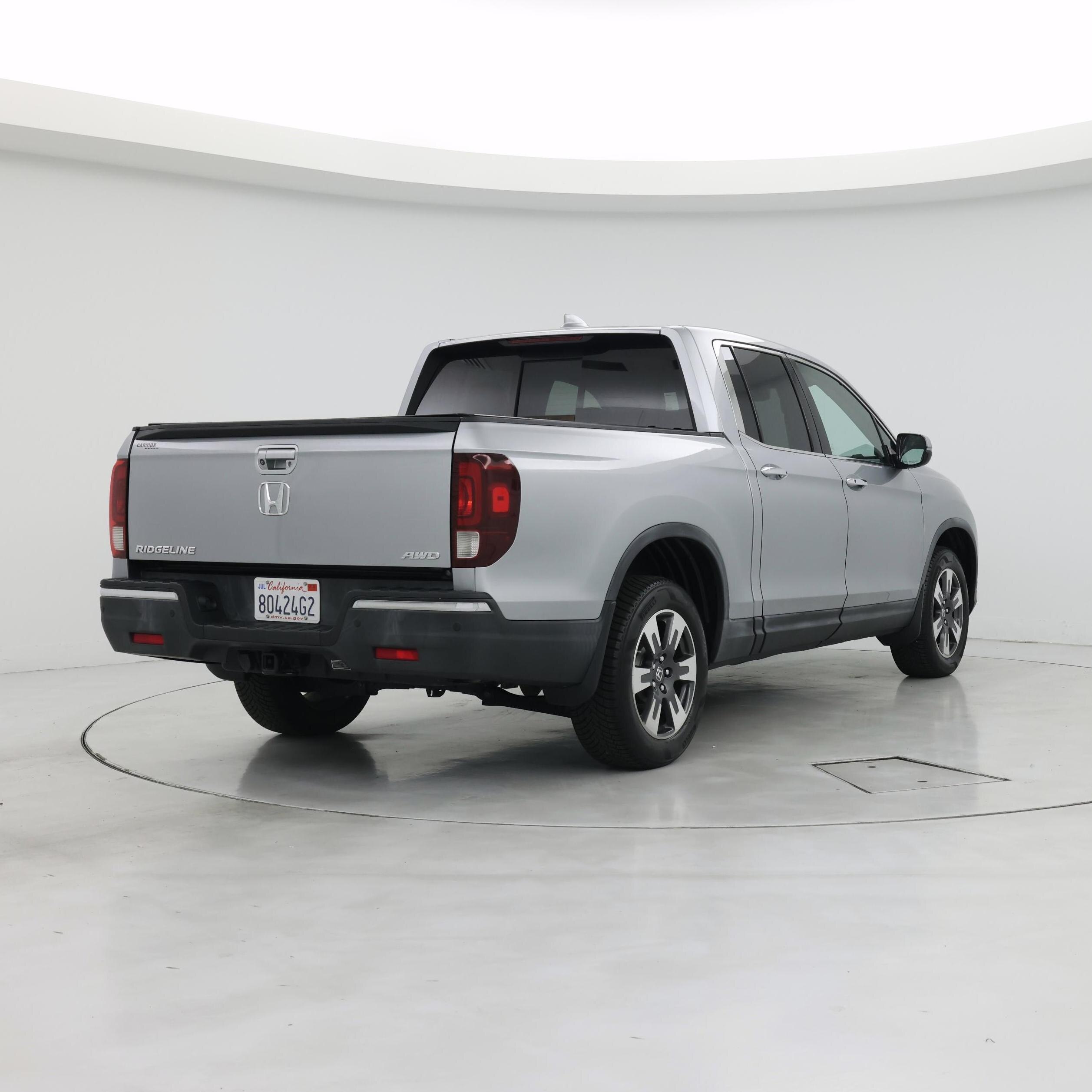 Thumbnail: 2017 Honda Ridgeline - 8