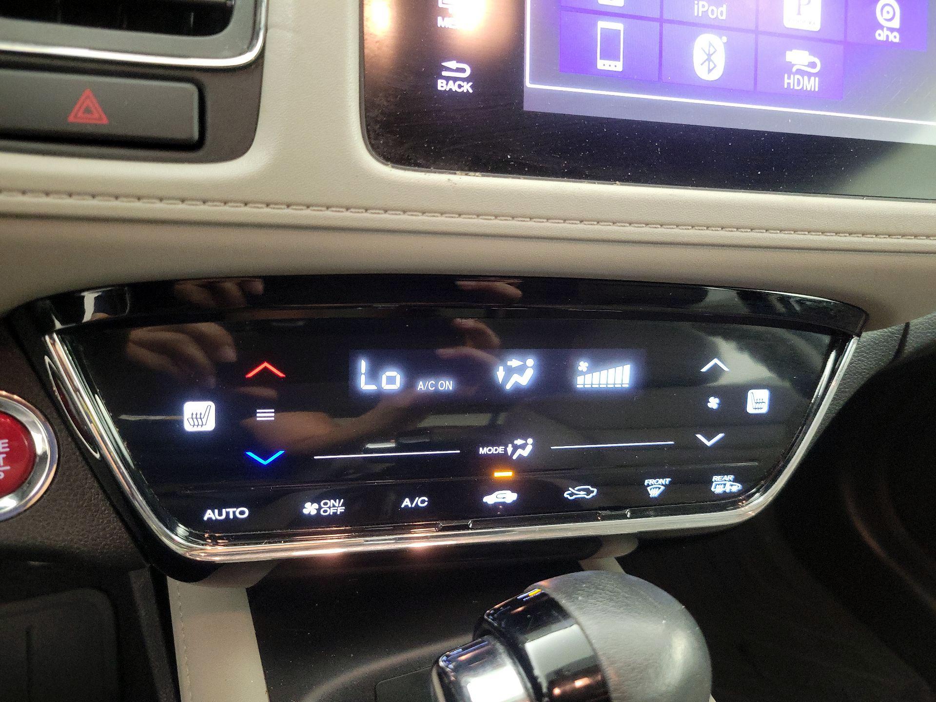 Thumbnail: 2016 Honda HR-V - 16