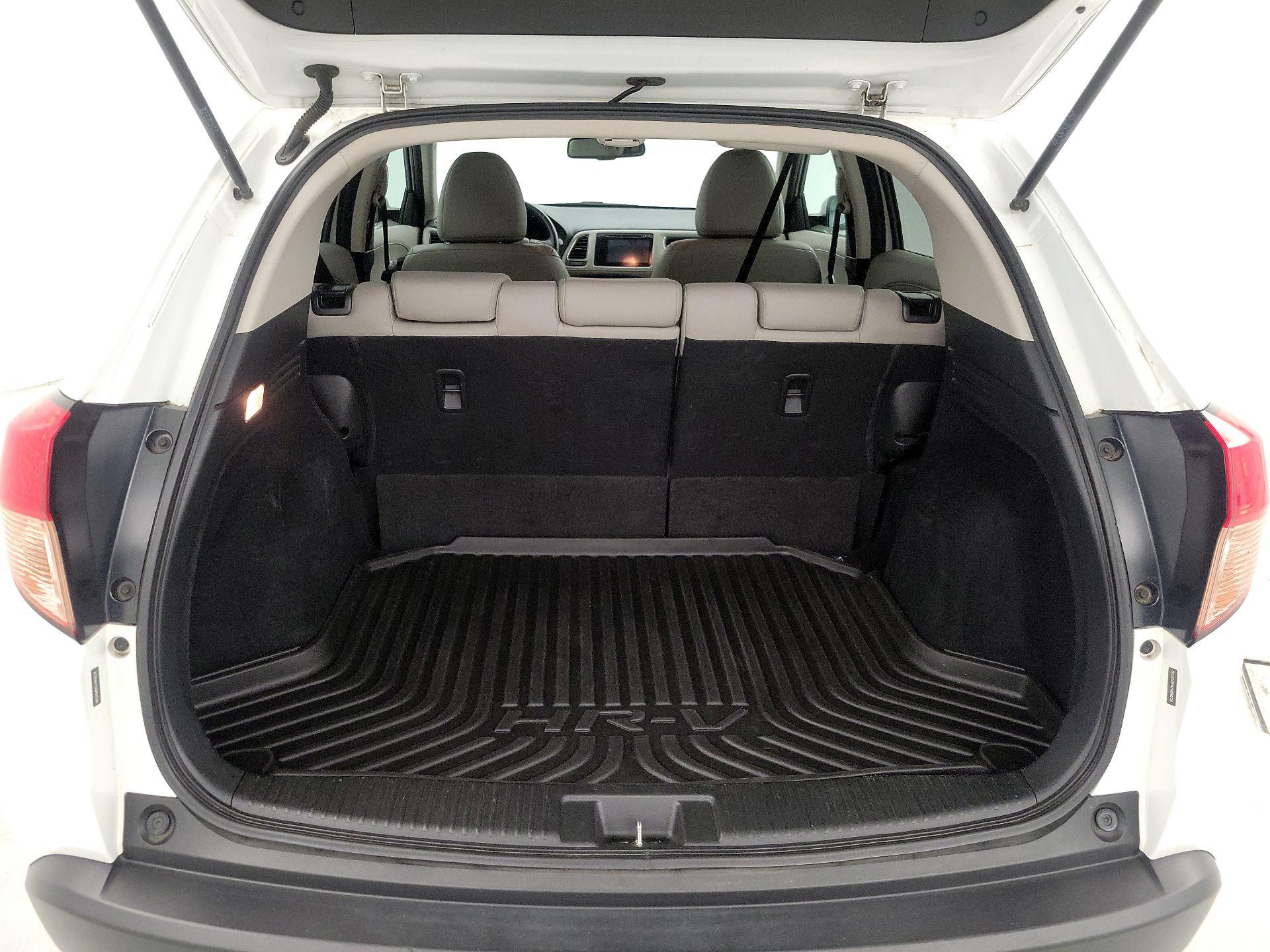 Thumbnail: 2016 Honda HR-V - 20