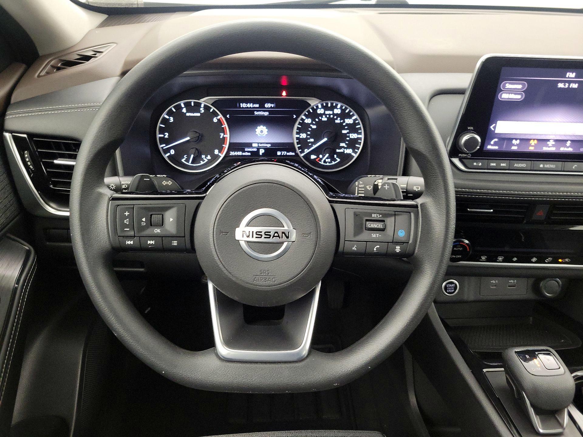 Thumbnail: 2021 Nissan Rogue - 10
