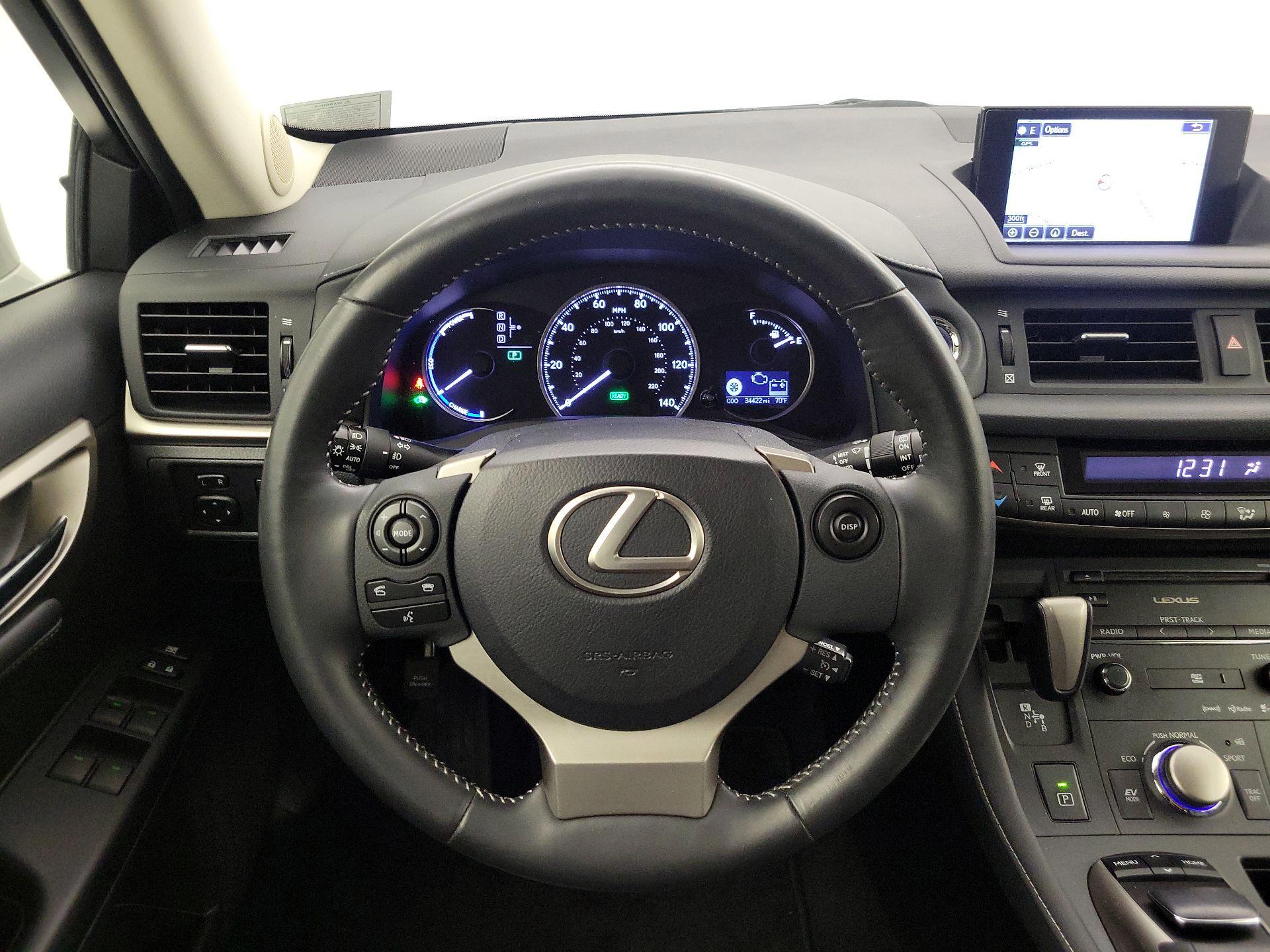 Thumbnail: 2014 Lexus CT - 10