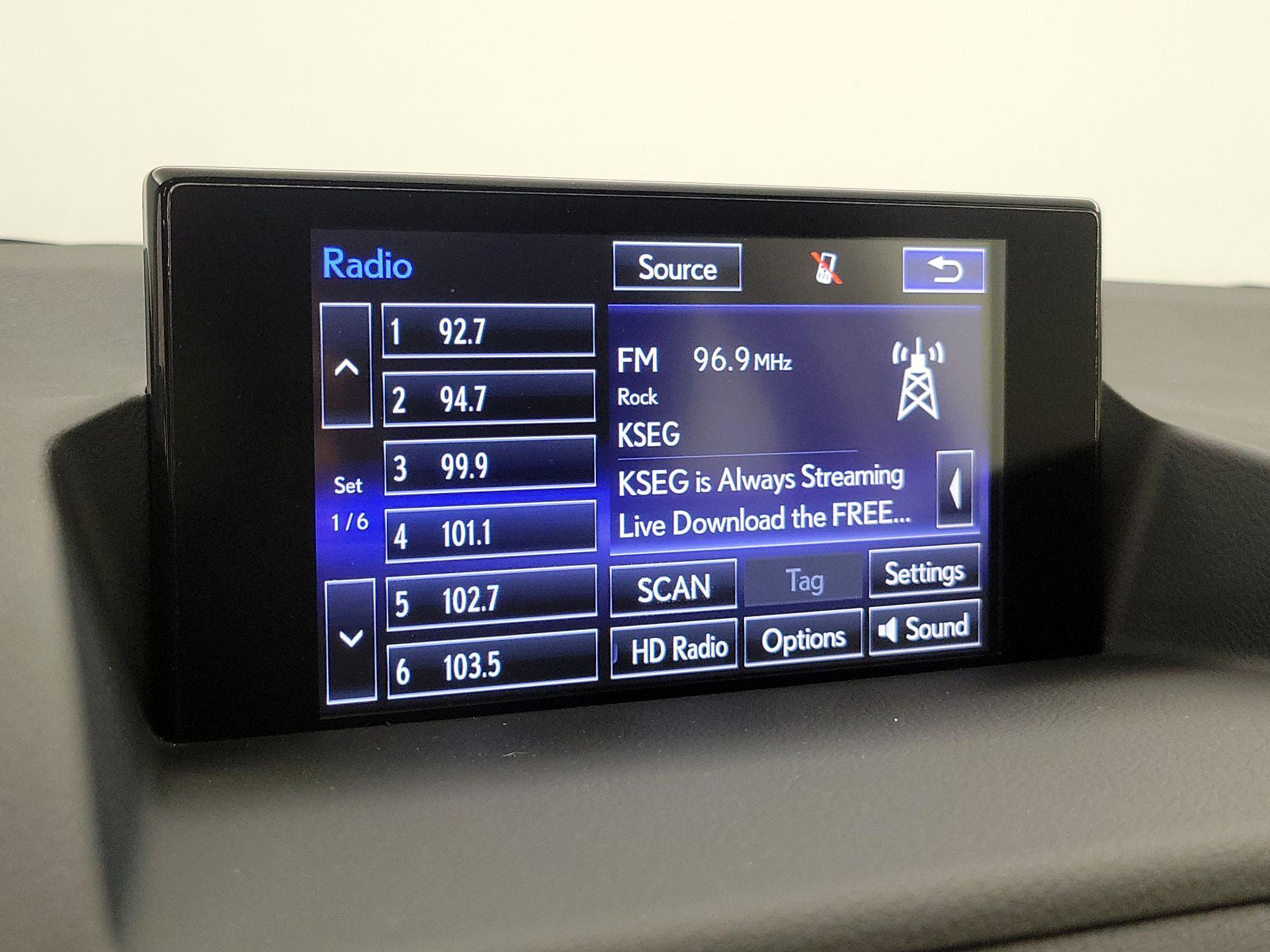 Thumbnail: 2014 Lexus CT - 15