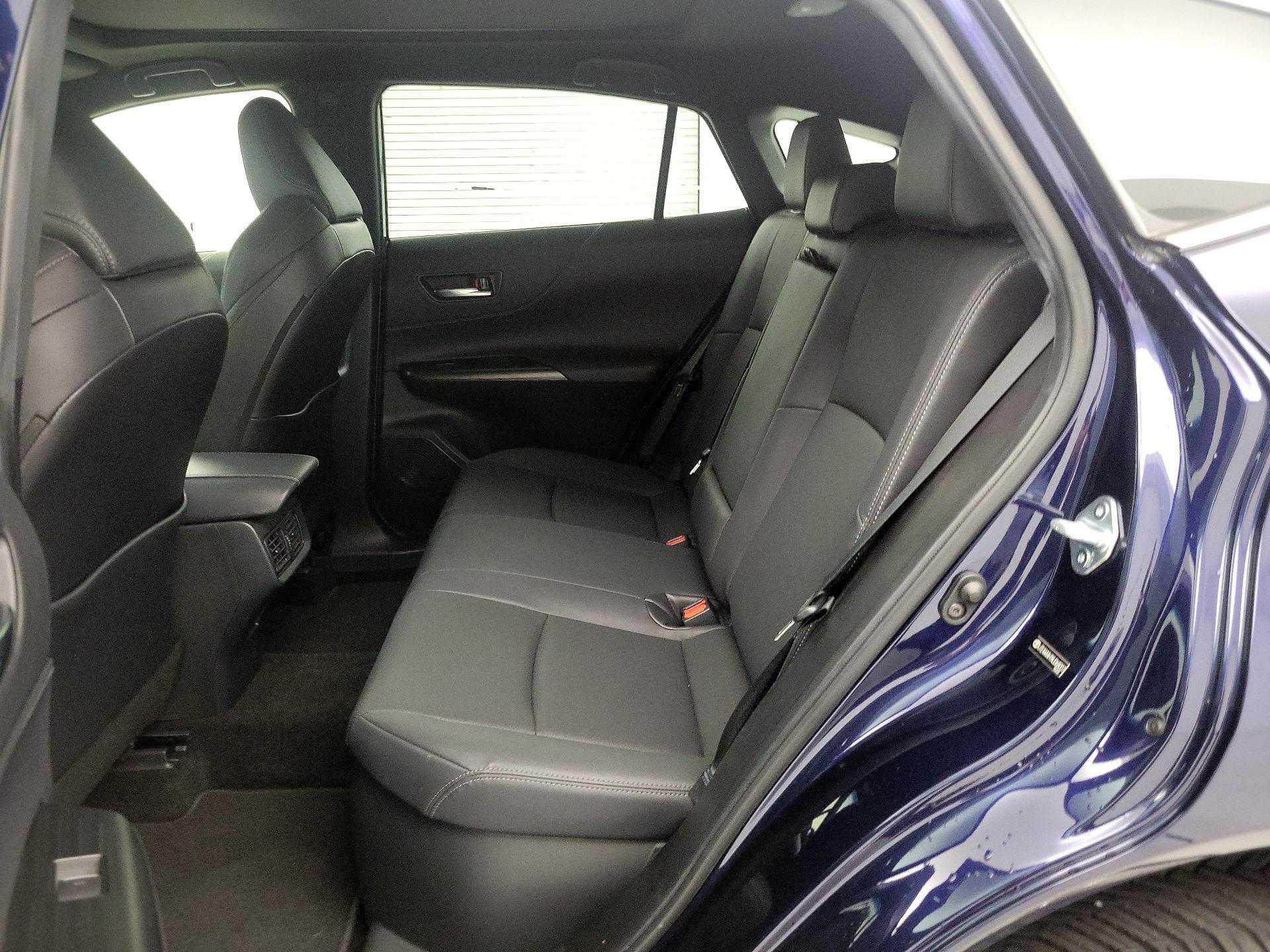 Thumbnail: 2021 Toyota Venza - 19
