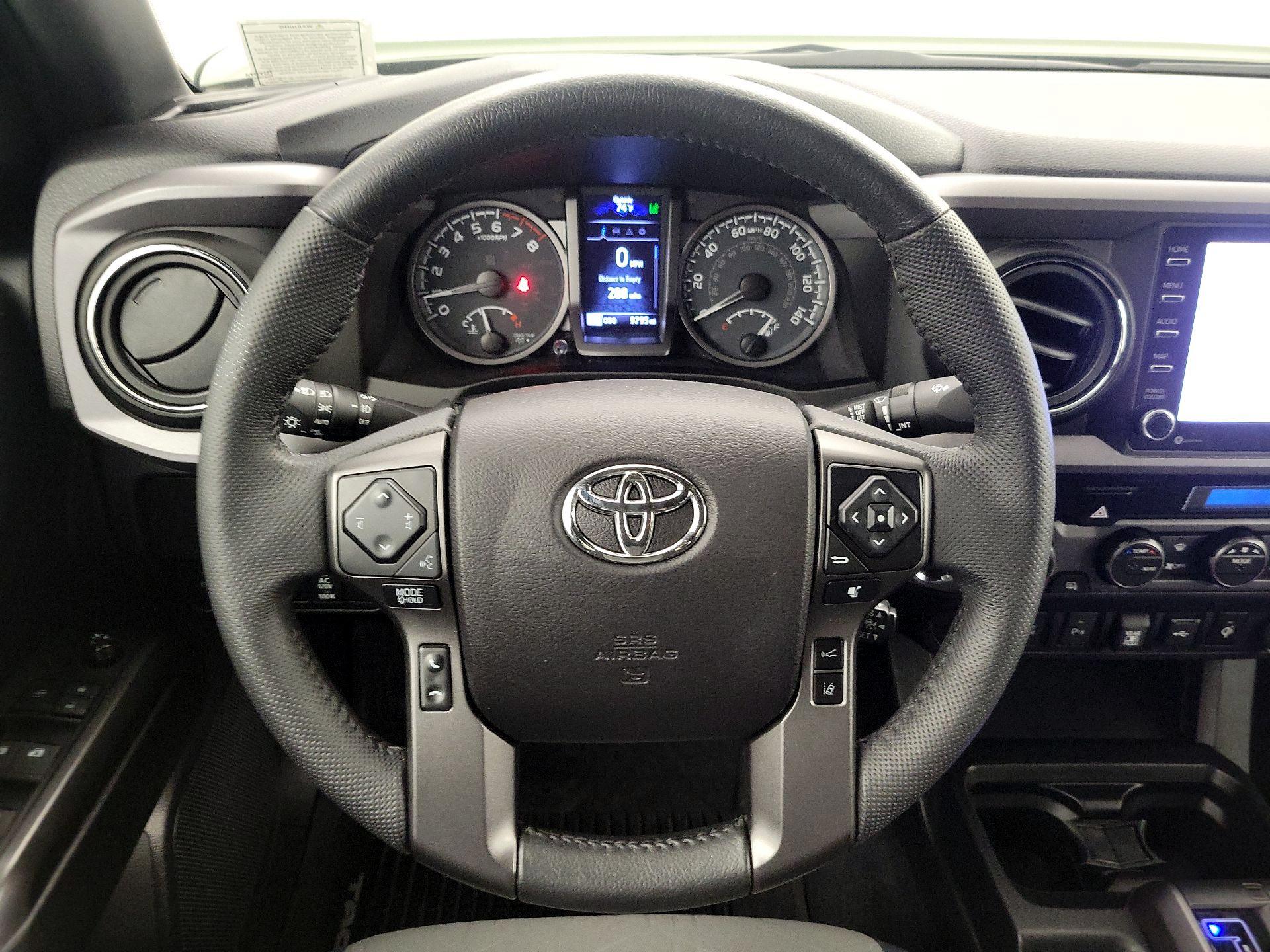 Thumbnail: 2021 Toyota Tacoma - 10