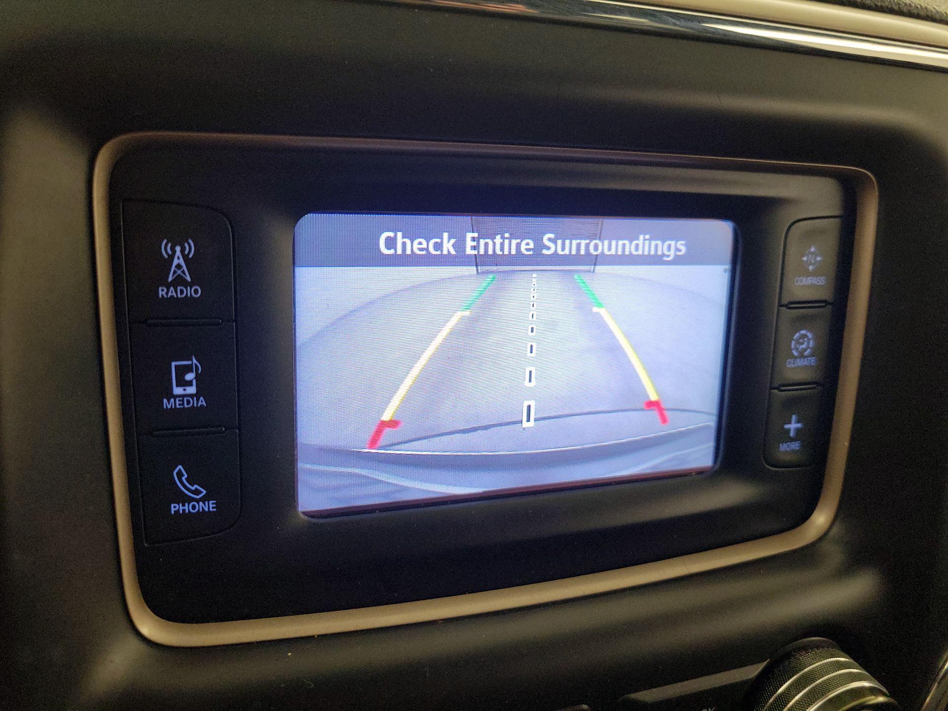 Thumbnail: 2014 Jeep Grand Cherokee - 14