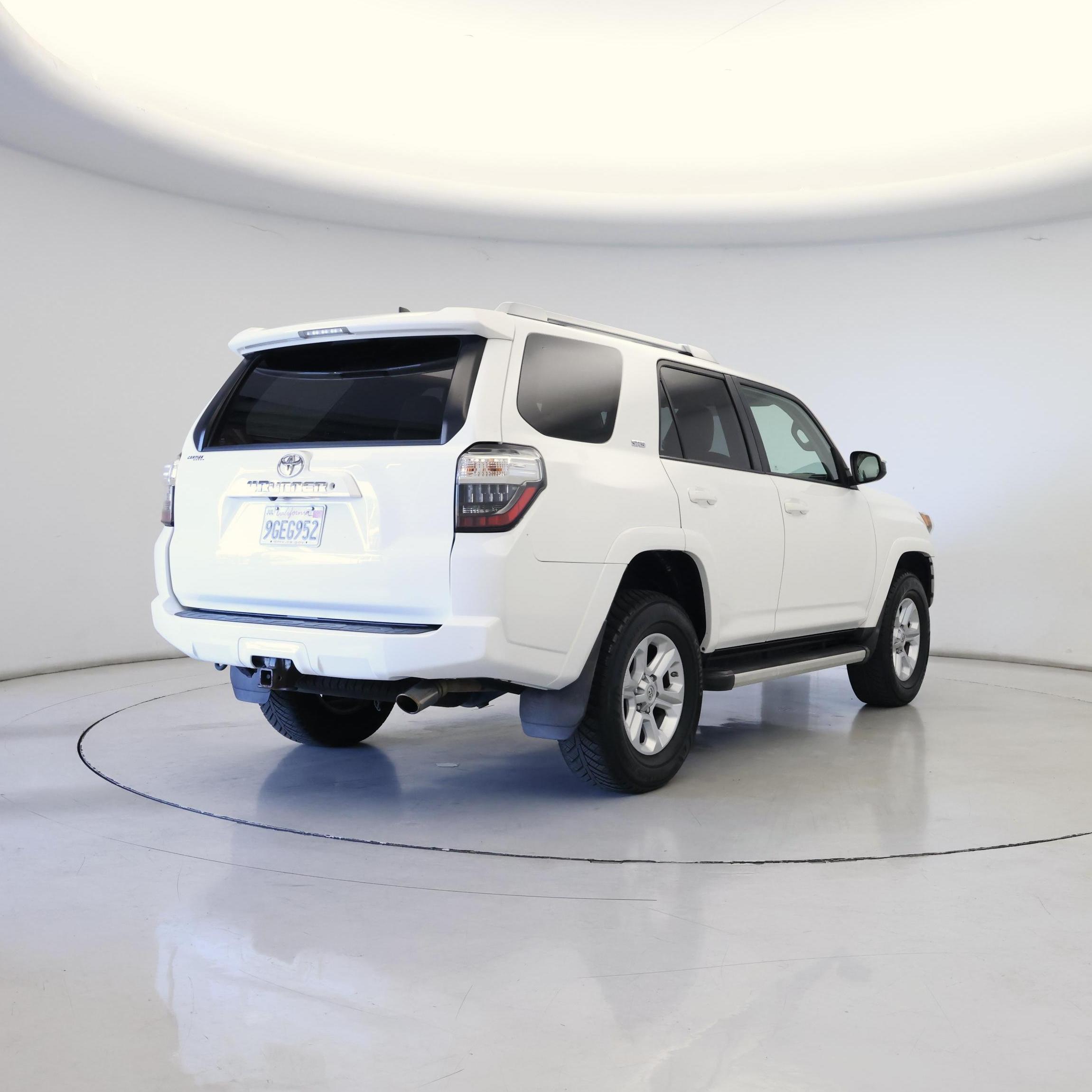 Thumbnail: 2017 Toyota 4Runner - 8