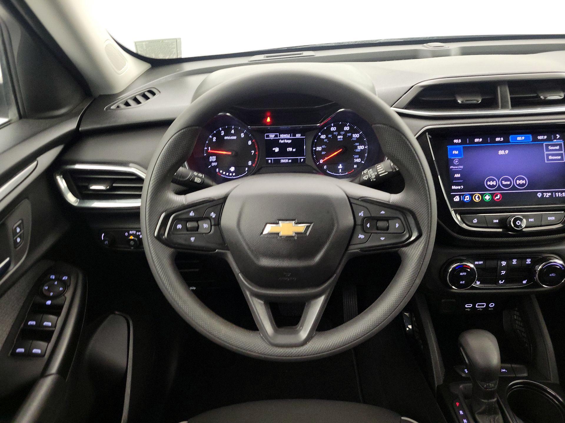 Thumbnail: 2022 Chevrolet TrailBlazer - 10