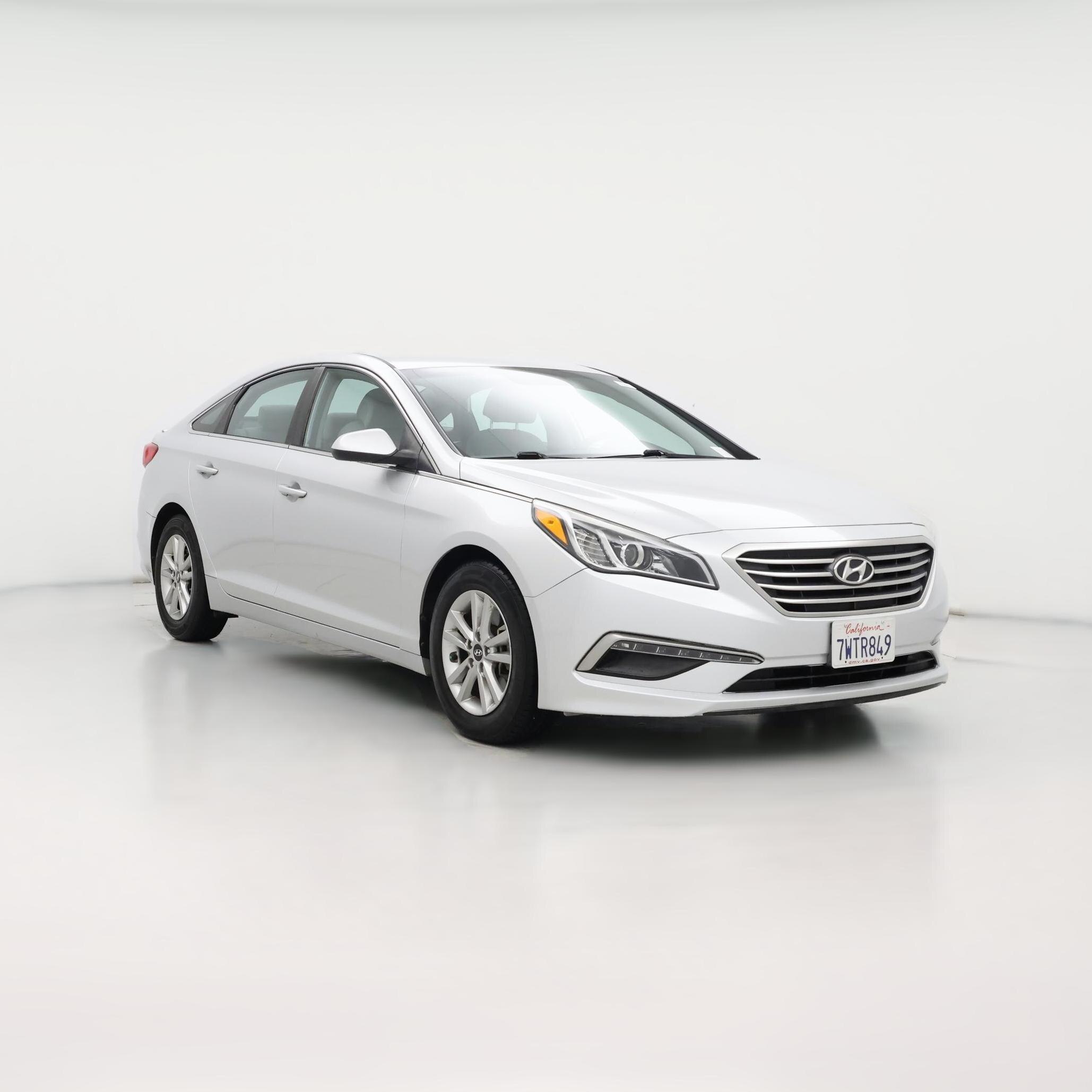 Thumbnail: 2015 Hyundai Sonata - 1
