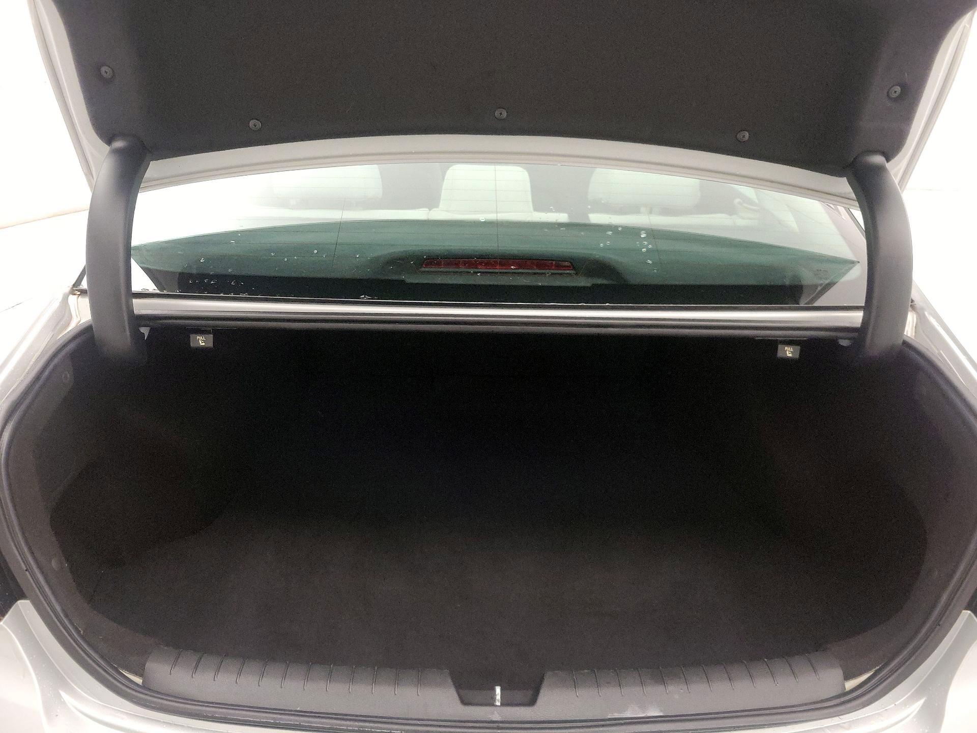 Thumbnail: 2015 Hyundai Sonata - 18