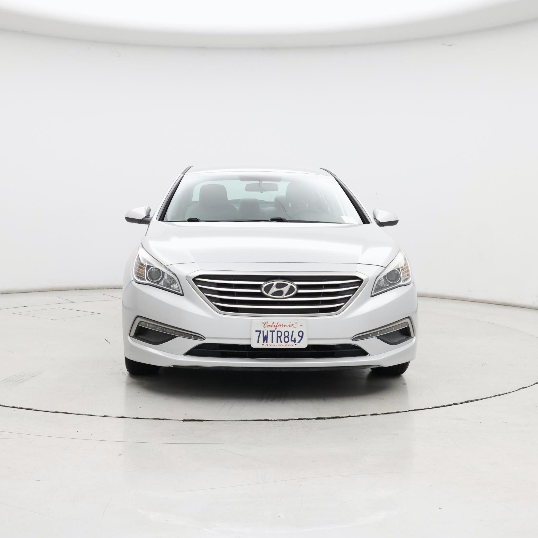 Thumbnail: 2015 Hyundai Sonata - 5