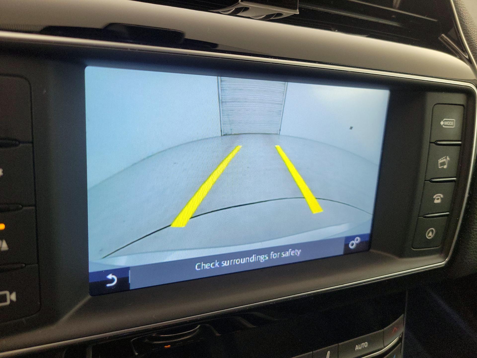 Thumbnail: 2017 Jaguar XE - 13