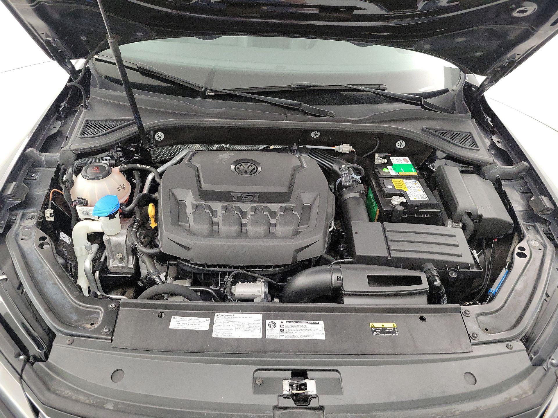 Thumbnail: 2019 Volkswagen Passat - 20