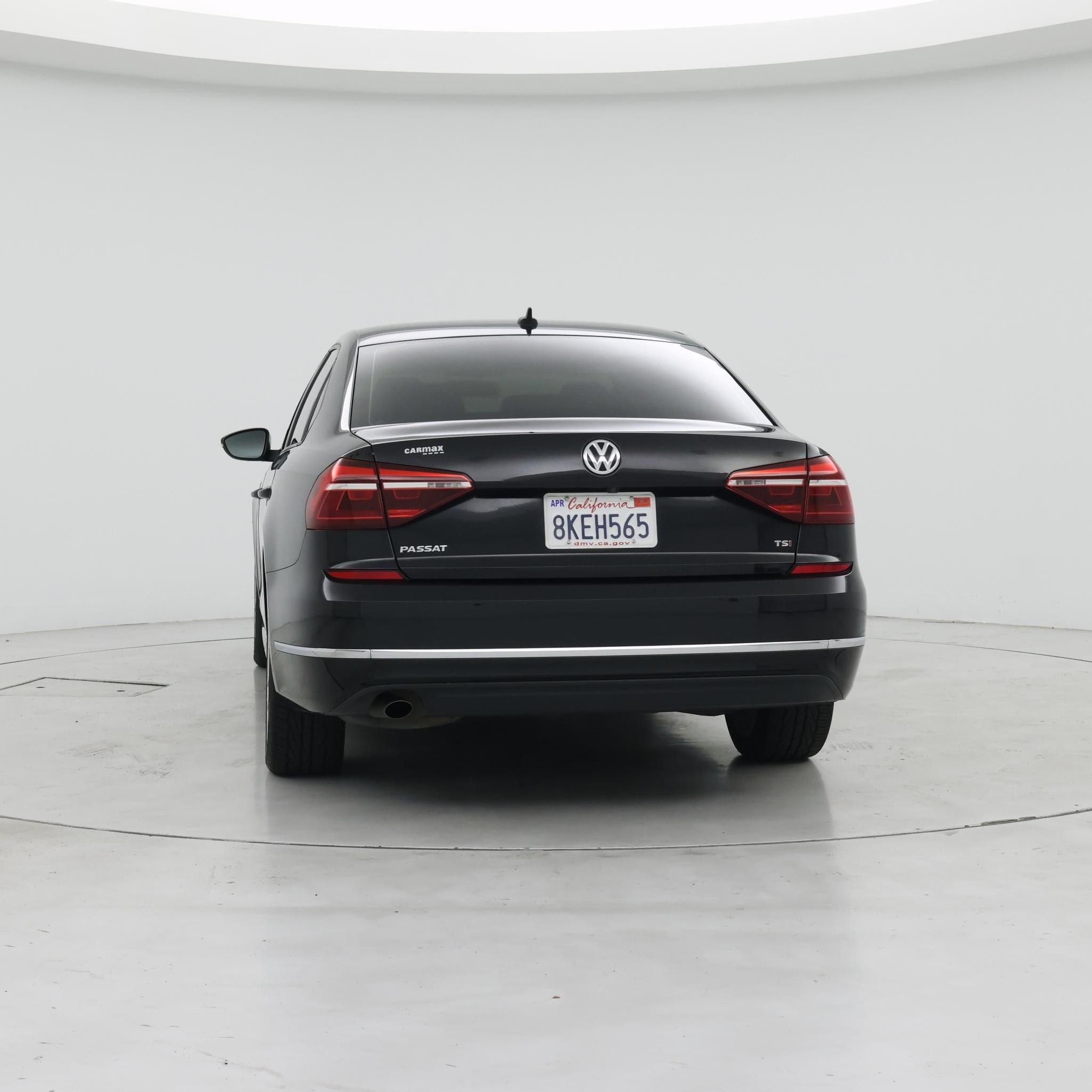 Thumbnail: 2019 Volkswagen Passat - 6