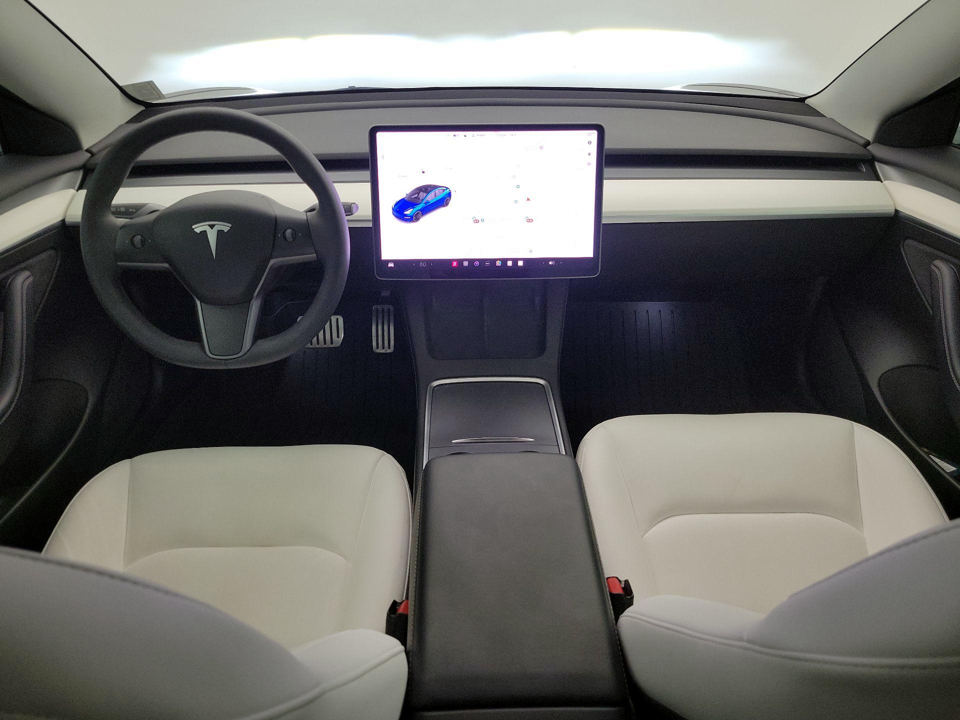 Thumbnail: 2022 Tesla Model 3 - 9