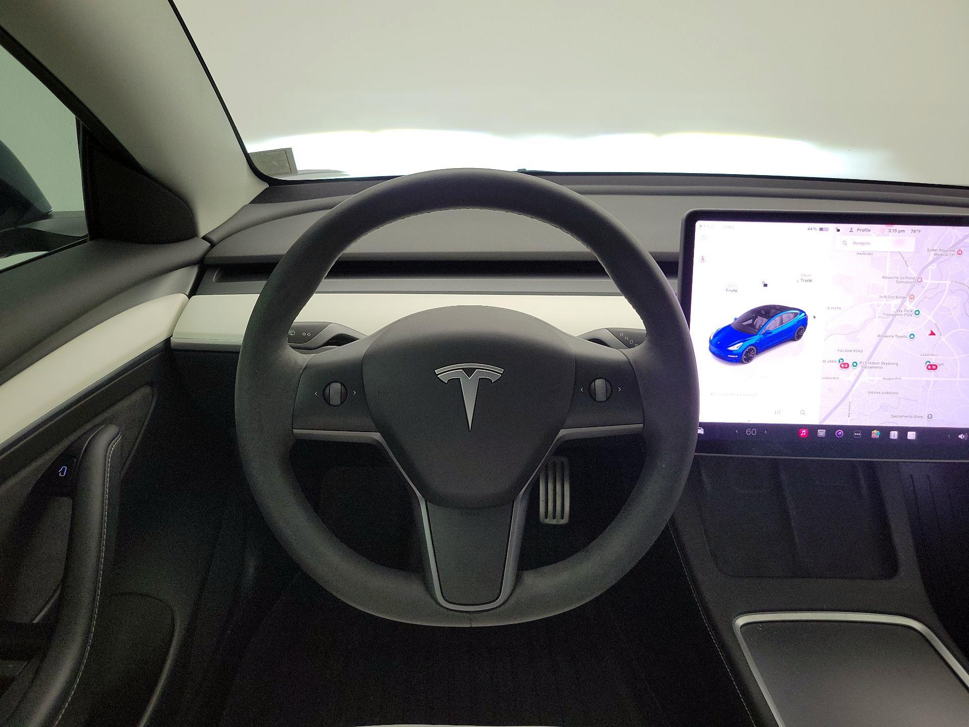 Thumbnail: 2022 Tesla Model 3 - 10