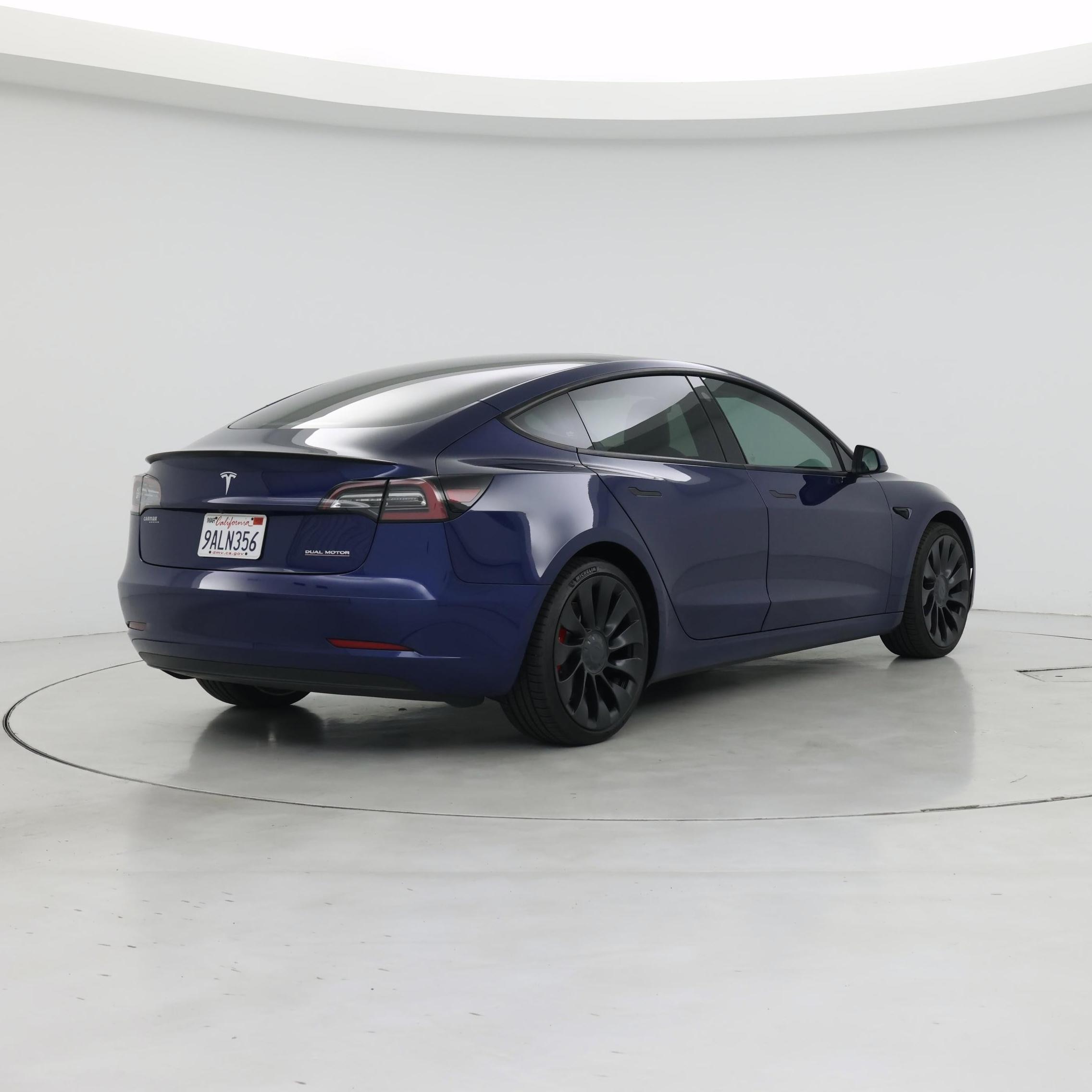 Thumbnail: 2022 Tesla Model 3 - 8